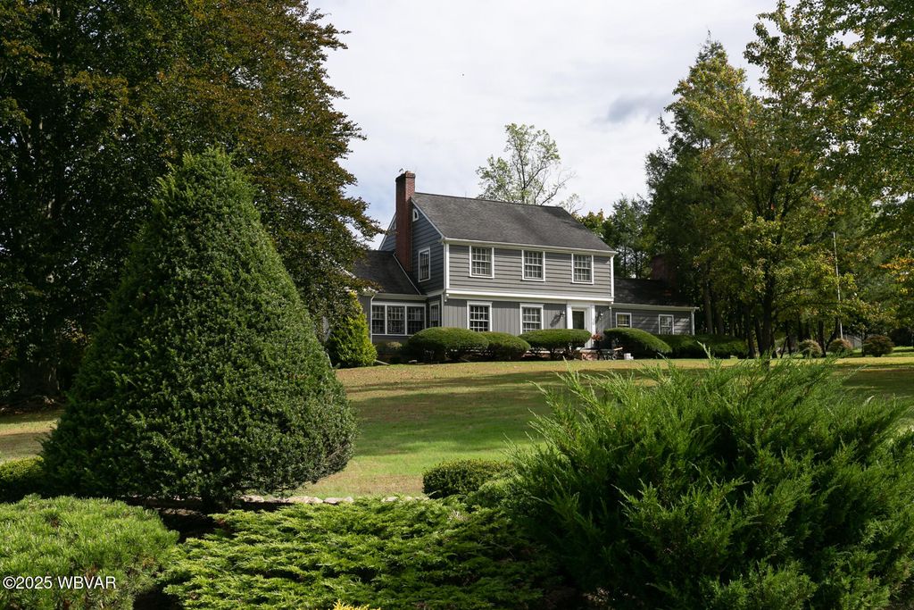 Photo of 611 S MAIN STREET, Muncy, PA 17756 (MLS # WB-102596)