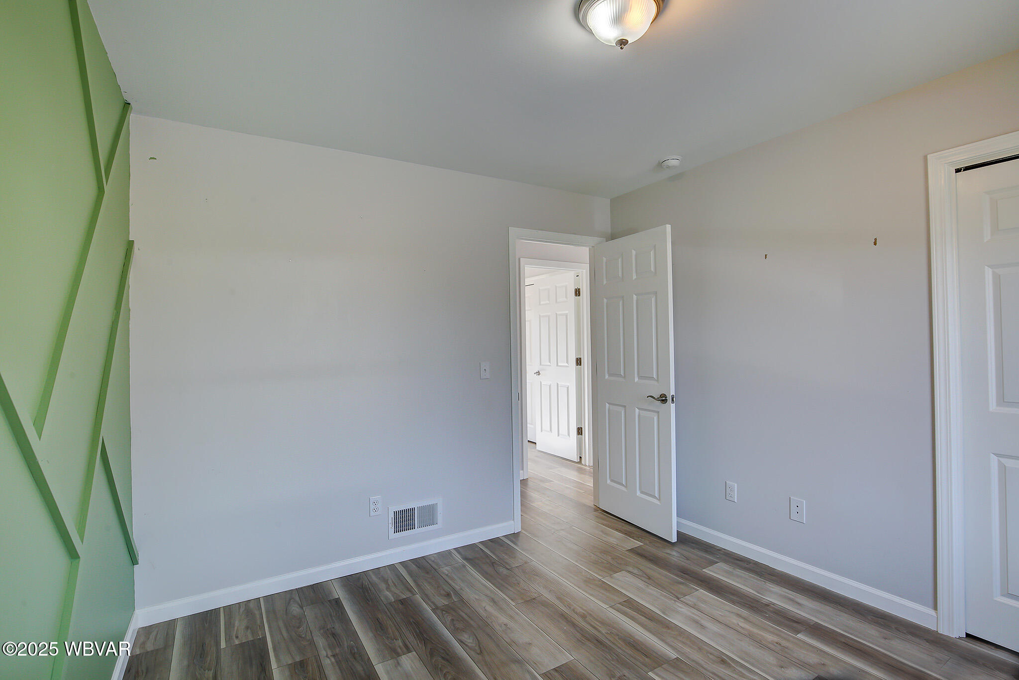 Mill Hall, Pennsylvania 17751, United States, 4 Bedrooms Bedrooms, ,3 BathroomsBathrooms,Residential,Active,94344