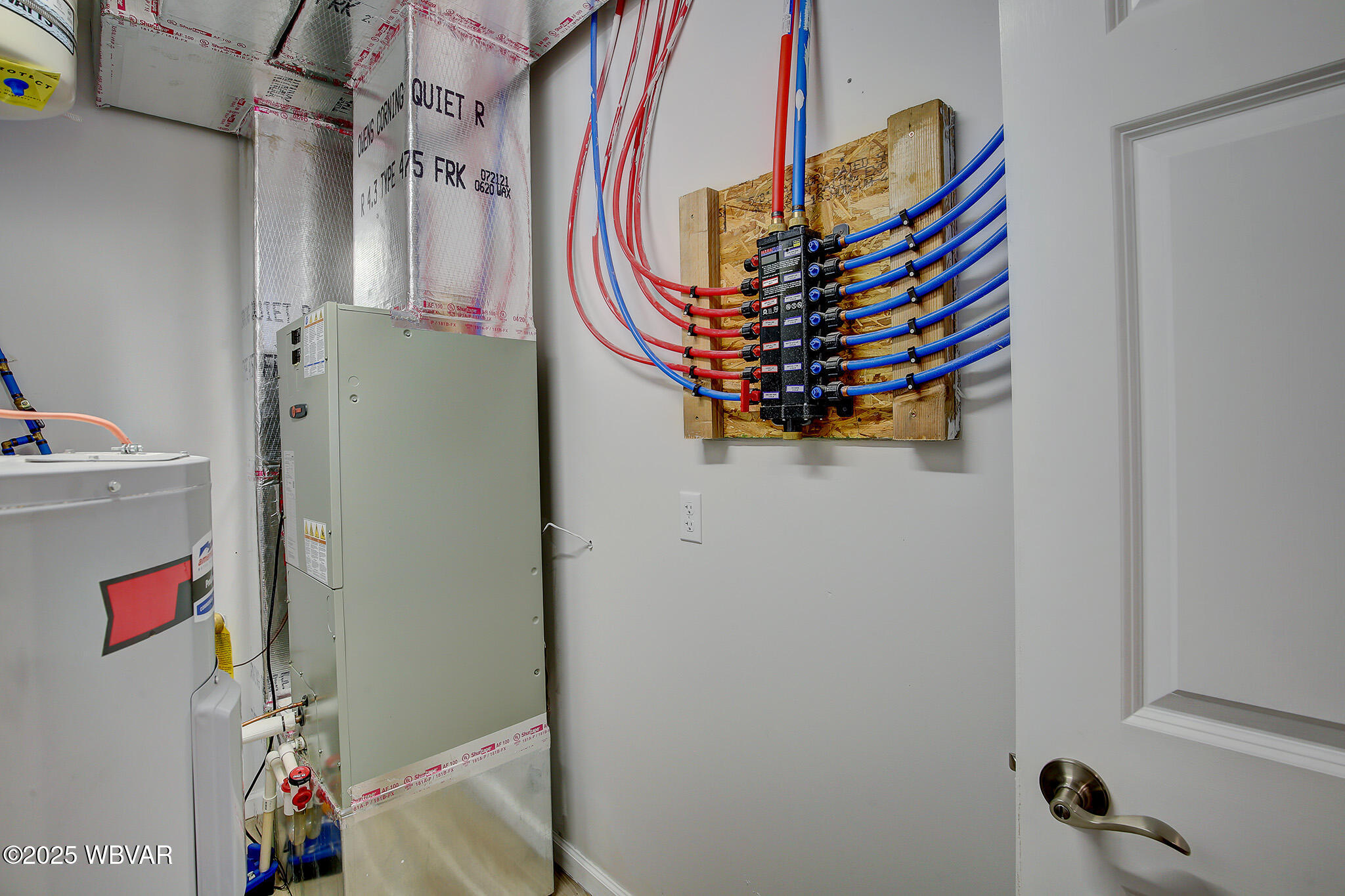 Mill Hall, Pennsylvania 17751, United States, 4 Bedrooms Bedrooms, ,3 BathroomsBathrooms,Residential,Active,94344