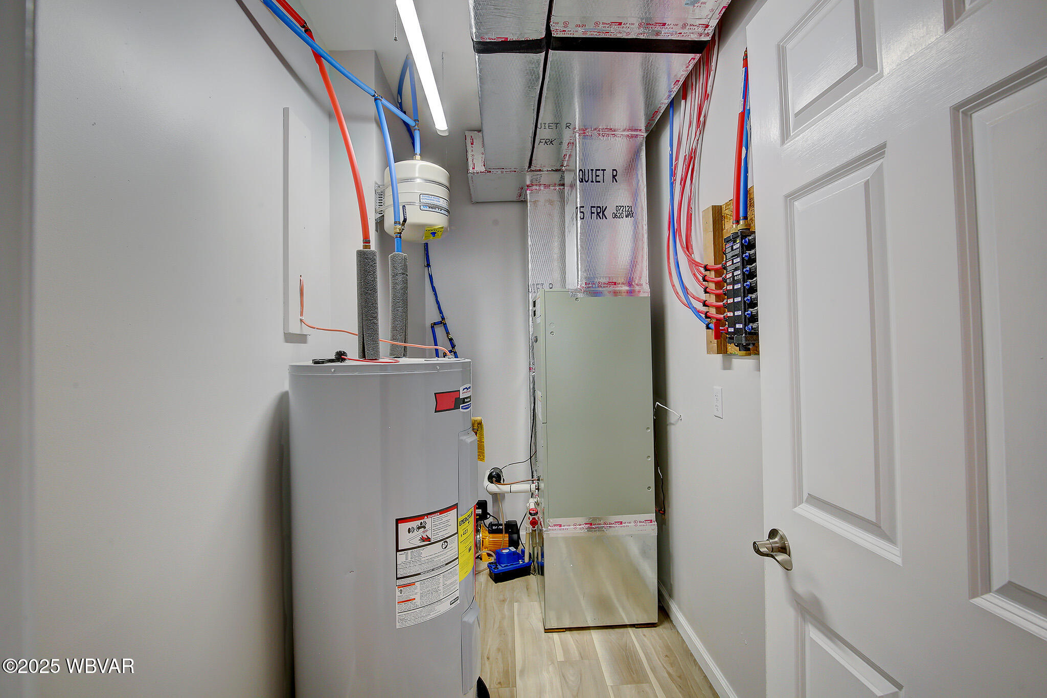 Mill Hall, Pennsylvania 17751, United States, 4 Bedrooms Bedrooms, ,3 BathroomsBathrooms,Residential,Active,94344