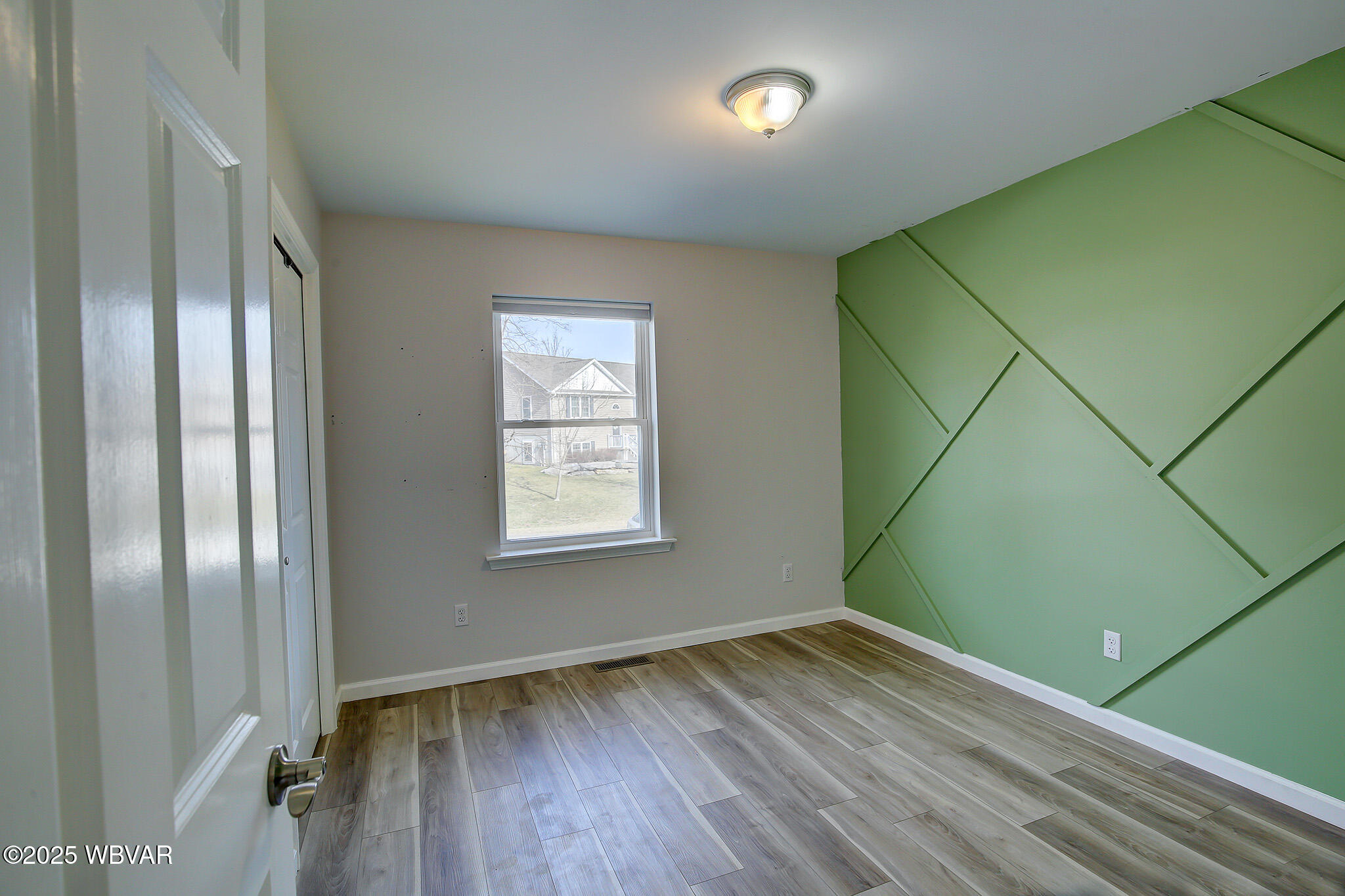 Mill Hall, Pennsylvania 17751, United States, 4 Bedrooms Bedrooms, ,3 BathroomsBathrooms,Residential,Active,94344