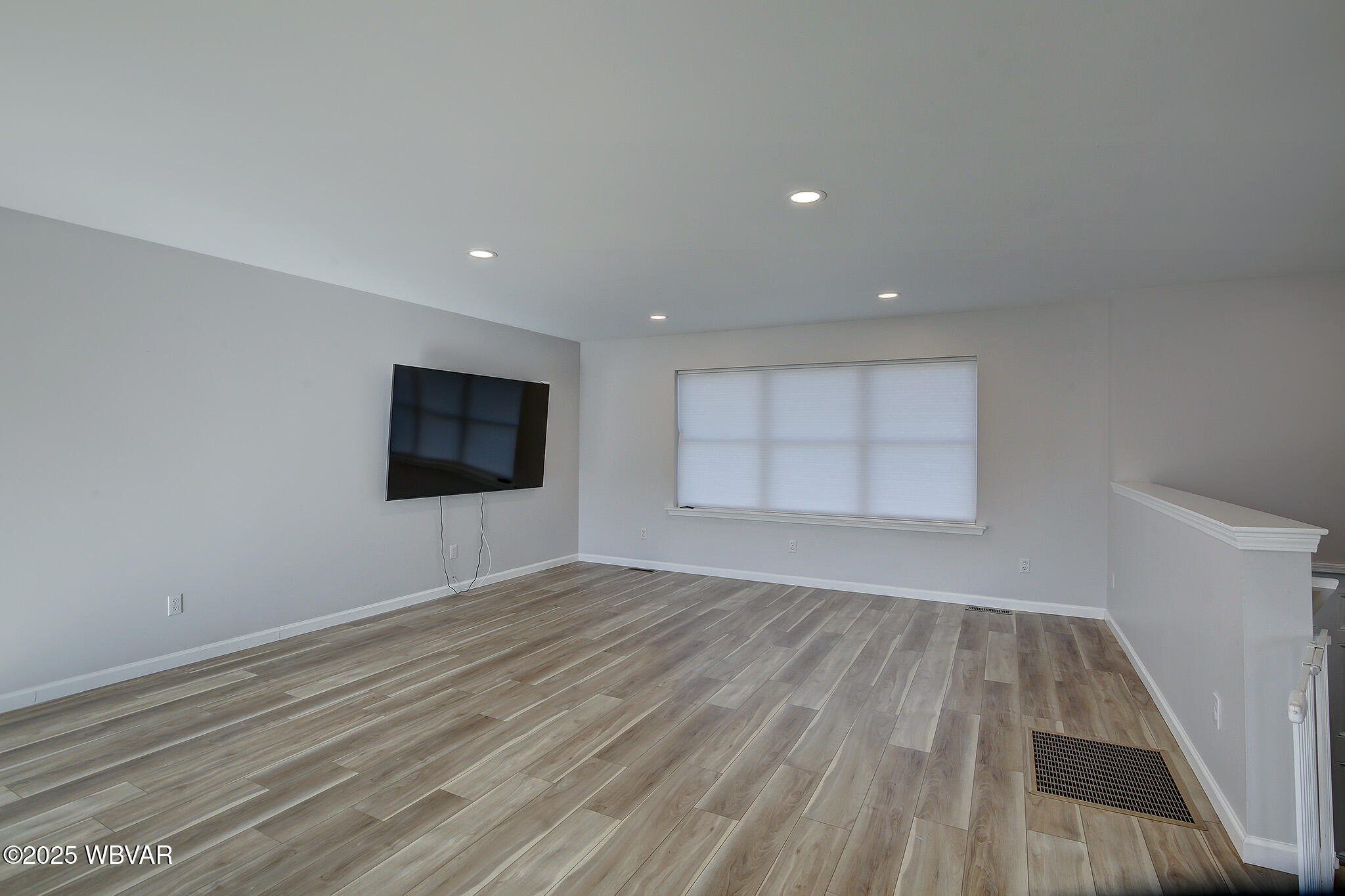 Mill Hall, Pennsylvania 17751, United States, 4 Bedrooms Bedrooms, ,3 BathroomsBathrooms,Residential,Active,94344