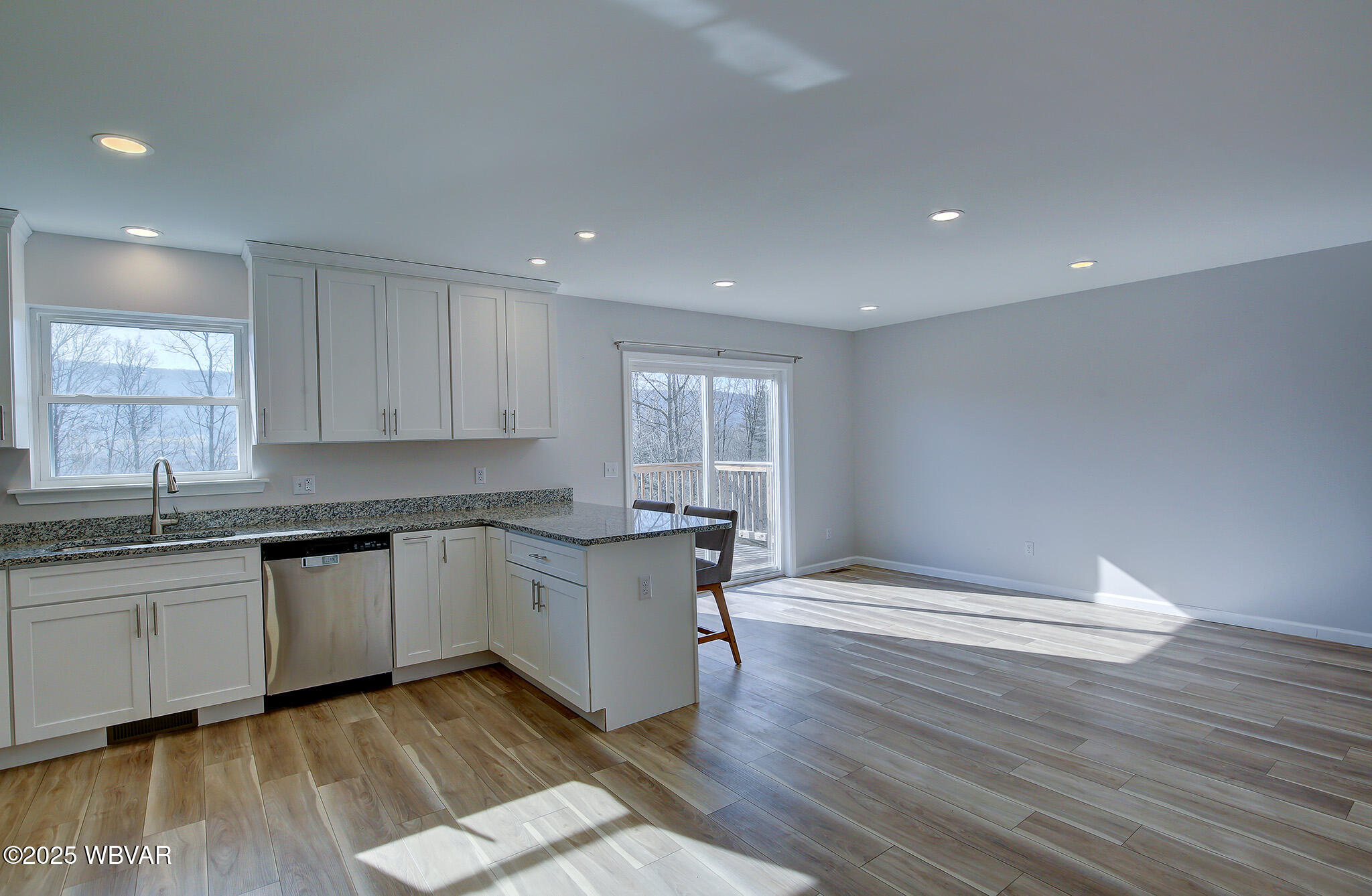 Mill Hall, Pennsylvania 17751, United States, 4 Bedrooms Bedrooms, ,3 BathroomsBathrooms,Residential,Active,94344