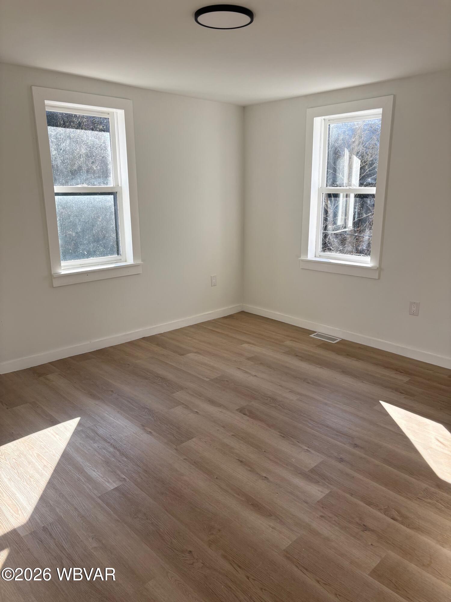 Properties 6 150 MILL STREET