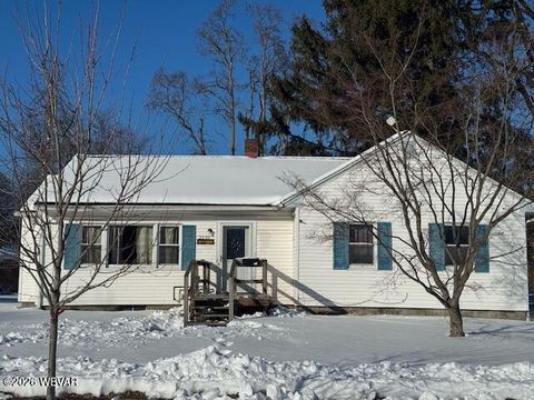 2107 BLAIR STREET Williamsport PA 17701