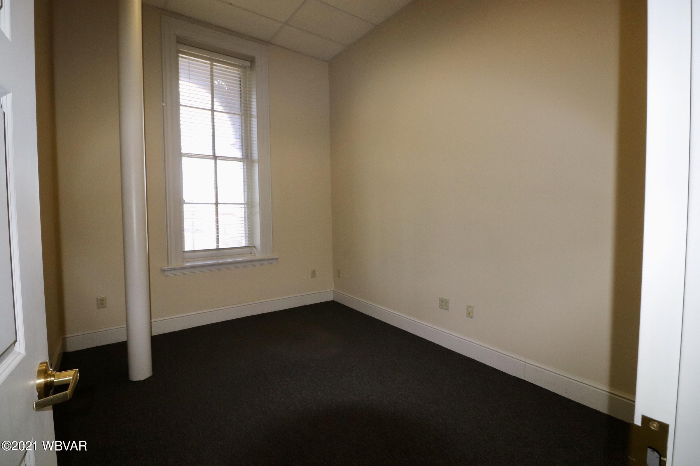 Williamsport, Pennsylvania 17701, United States, ,2 BathroomsBathrooms,Residential,Active,152281