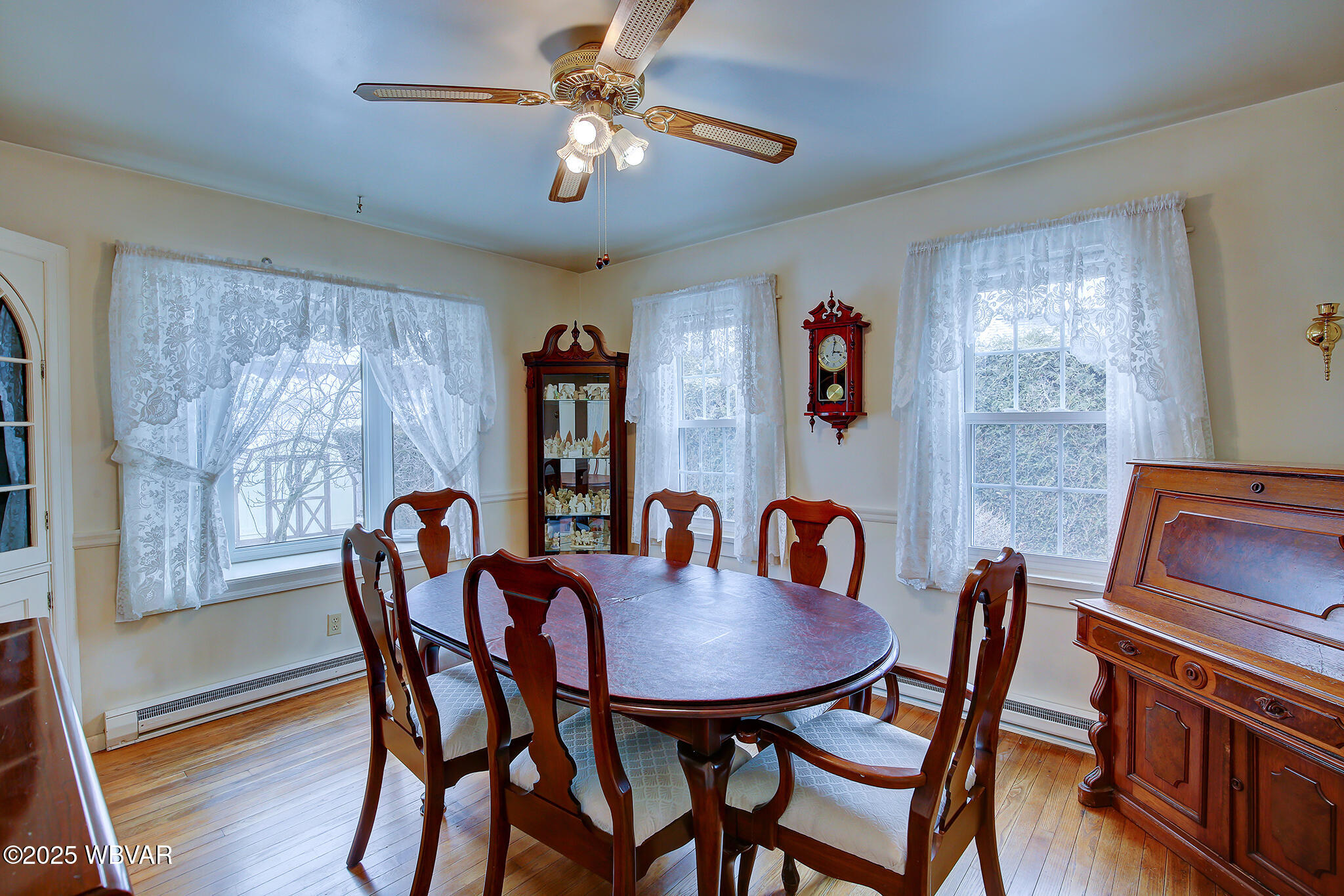 Williamsport, Pennsylvania 17701, United States, 3 Bedrooms Bedrooms, ,1 BathroomBathrooms,Residential,Pending,77239