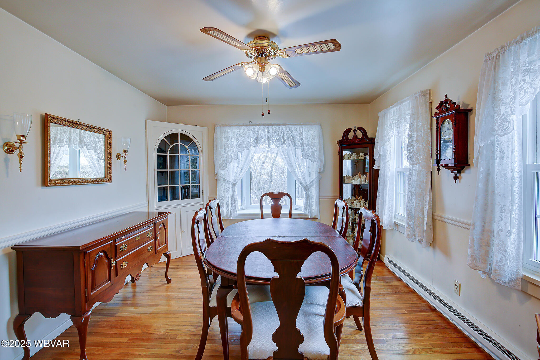 Williamsport, Pennsylvania 17701, United States, 3 Bedrooms Bedrooms, ,1 BathroomBathrooms,Residential,Pending,77239