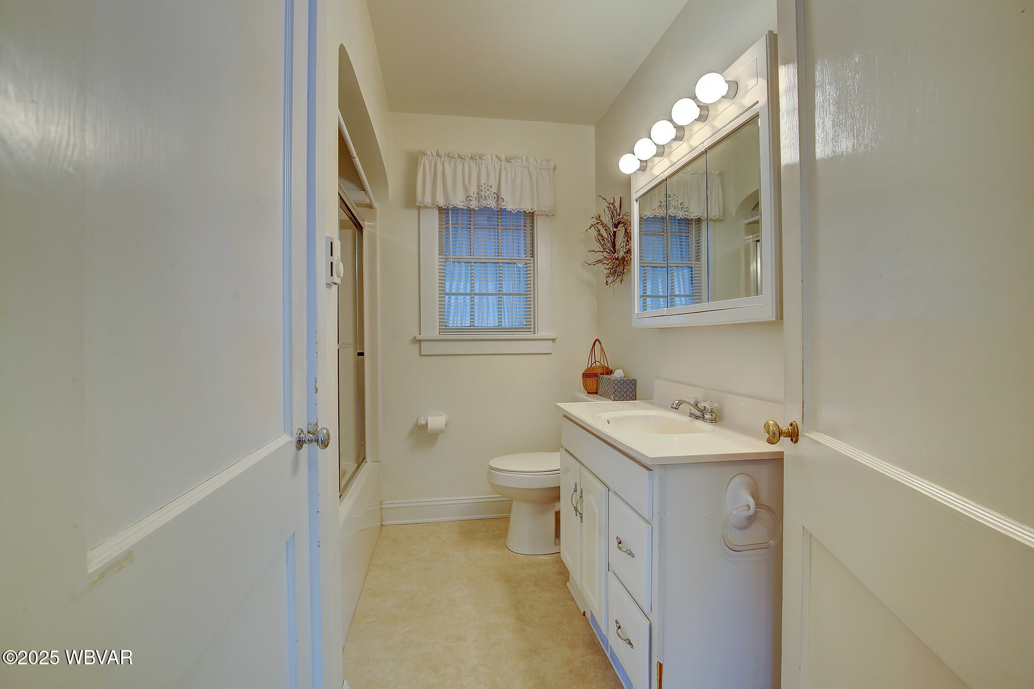 Williamsport, Pennsylvania 17701, United States, 3 Bedrooms Bedrooms, ,1 BathroomBathrooms,Residential,Pending,77239