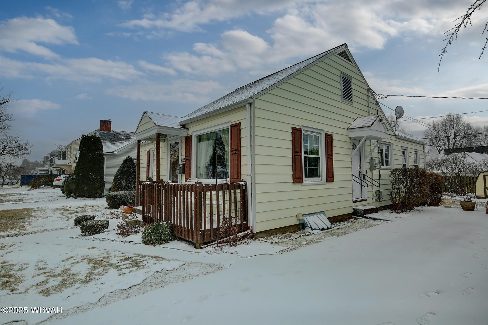 Williamsport, Pennsylvania 17701, United States, 3 Bedrooms Bedrooms, ,1 BathroomBathrooms,Residential,Pending,77239