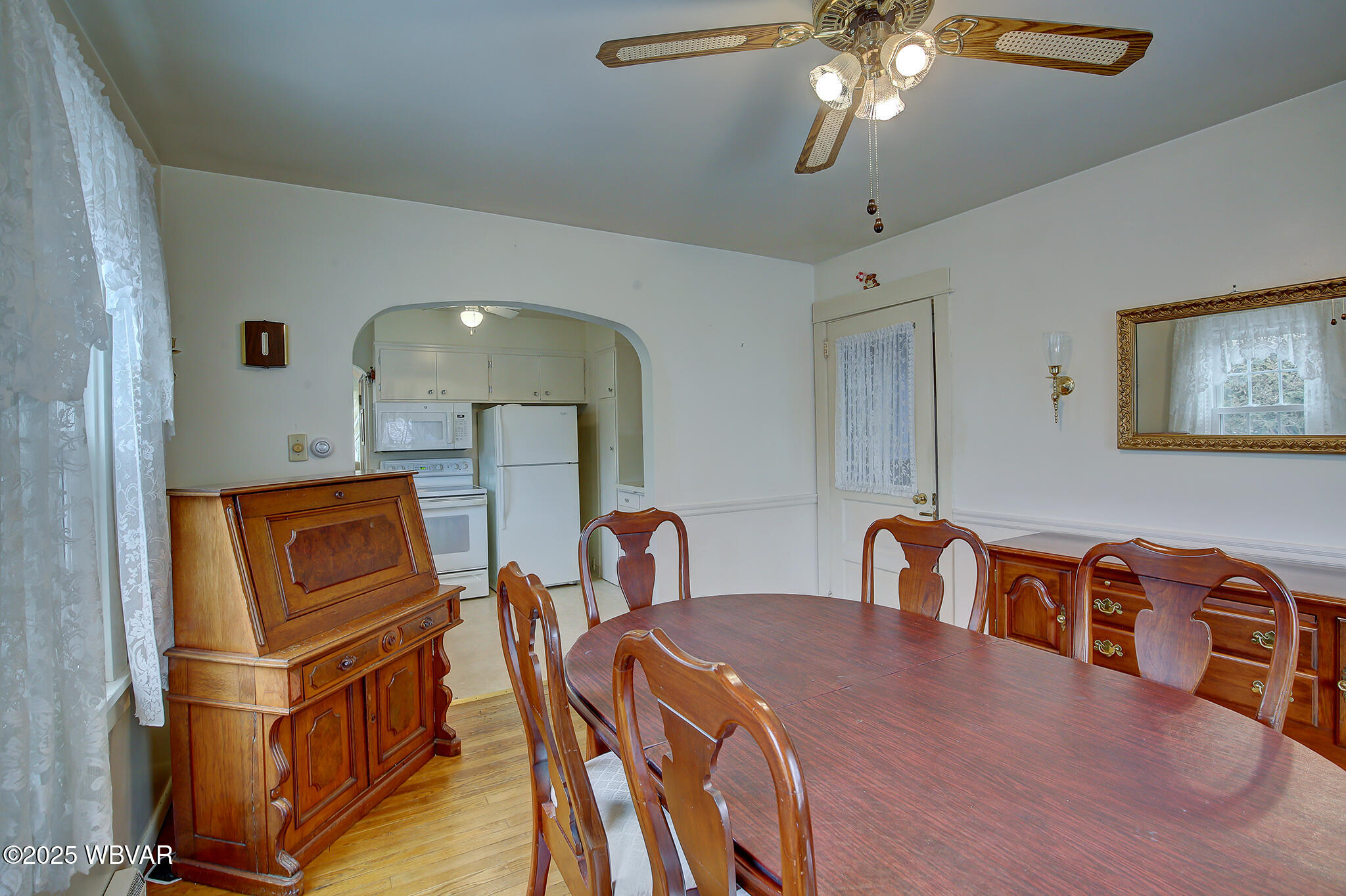 Williamsport, Pennsylvania 17701, United States, 3 Bedrooms Bedrooms, ,1 BathroomBathrooms,Residential,Pending,77239