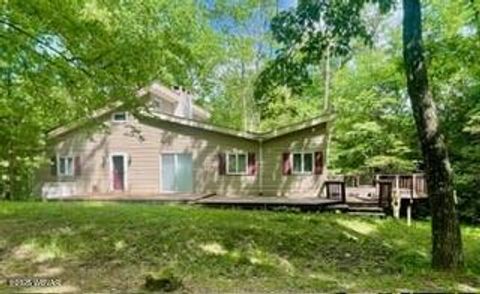 Properties 121 10296 RENOVO ROAD North Bend PA 17760