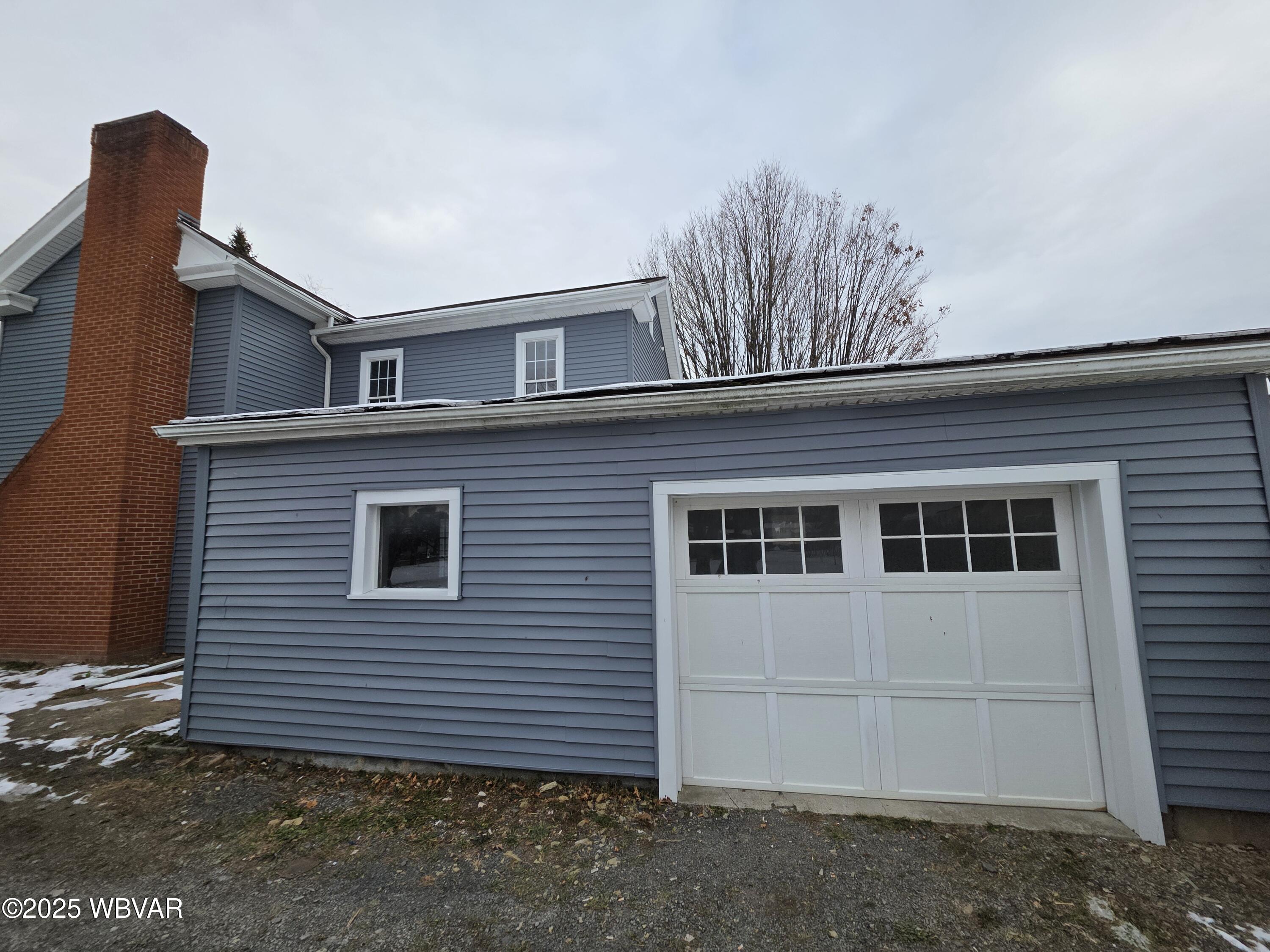 Properties 5 182 E WATER STREET