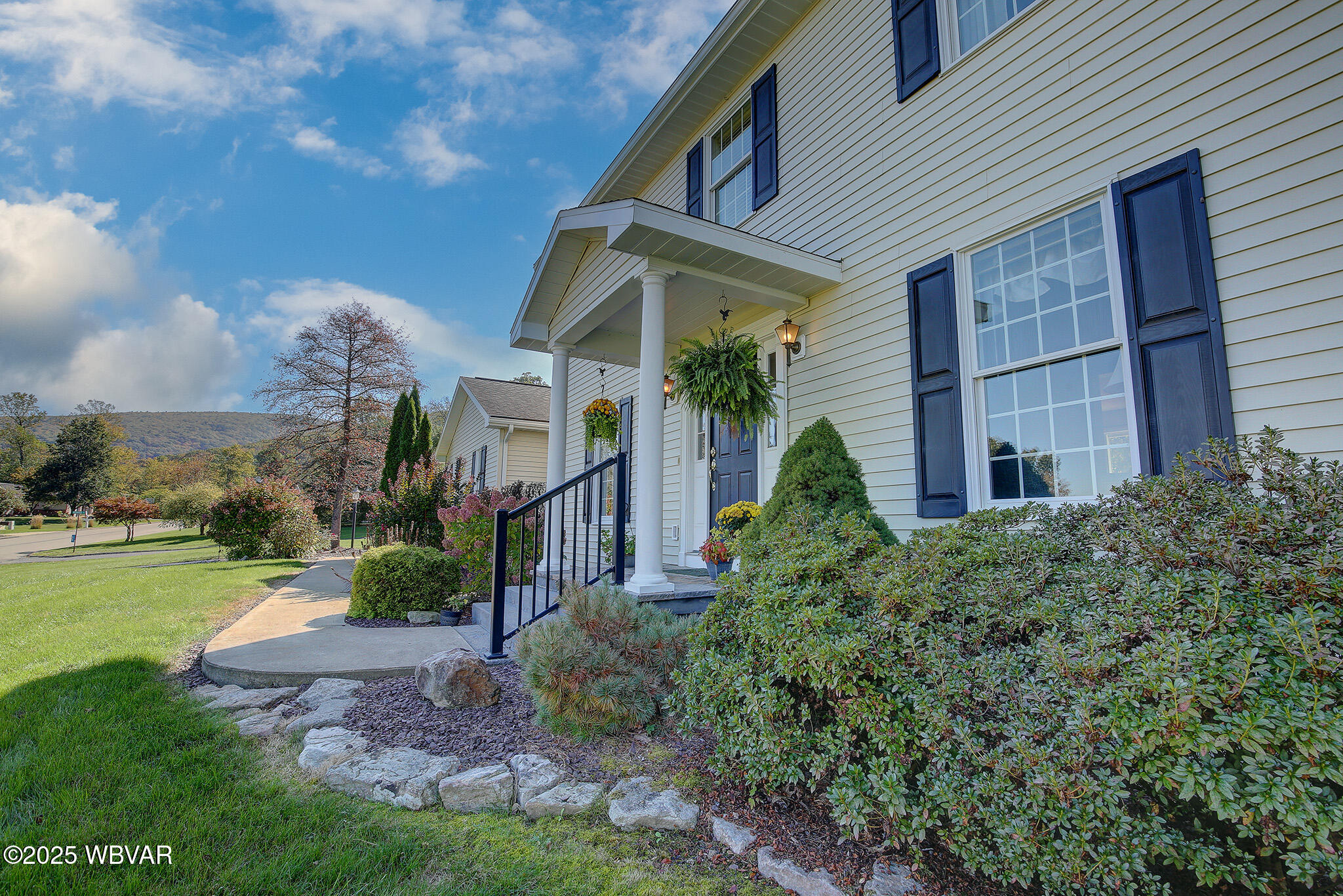 McElhattan, Pennsylvania 17748, United States, 3 Bedrooms Bedrooms, ,3 BathroomsBathrooms,Residential,Active,226178