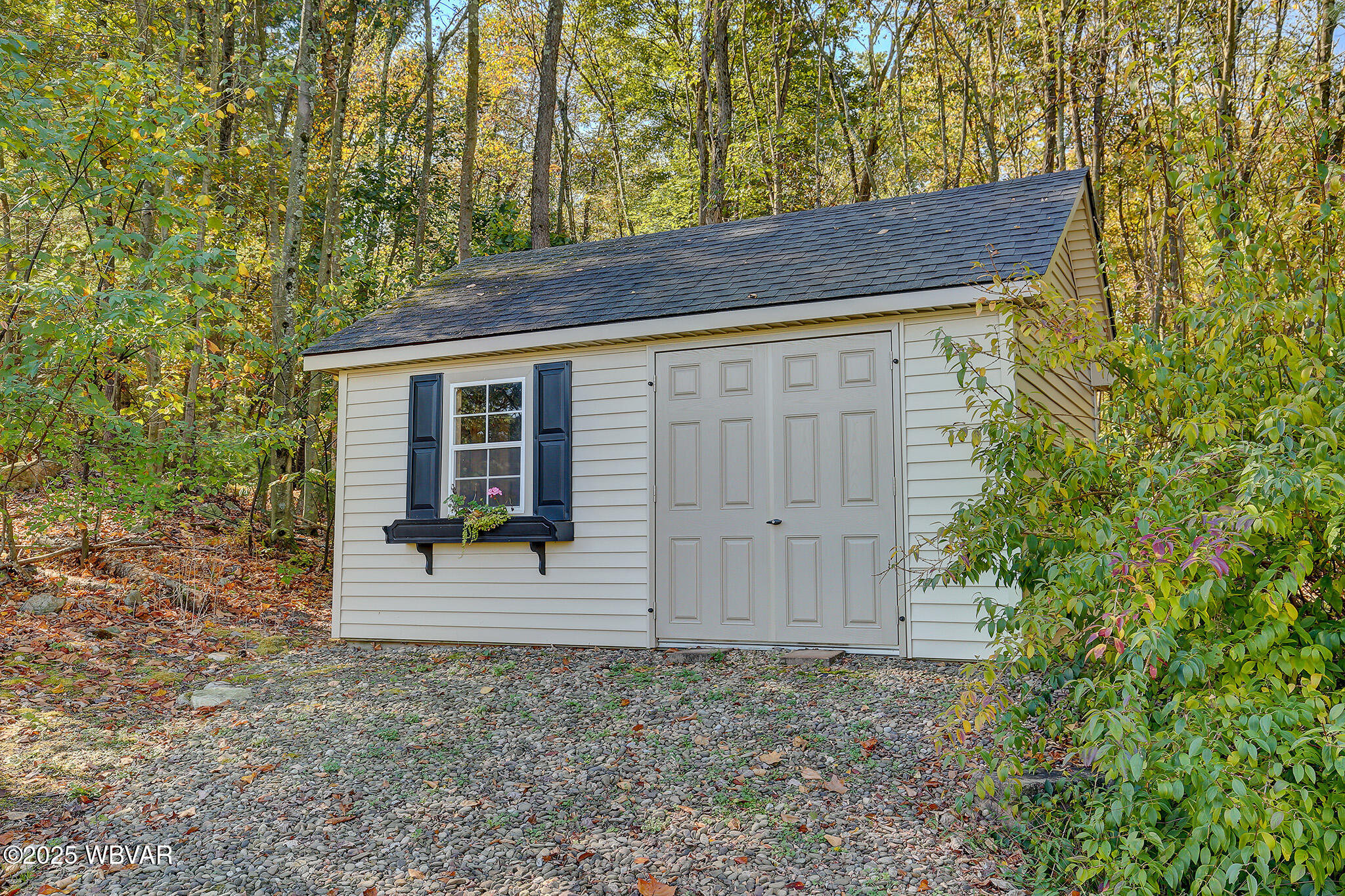 McElhattan, Pennsylvania 17748, United States, 3 Bedrooms Bedrooms, ,3 BathroomsBathrooms,Residential,Active,226178