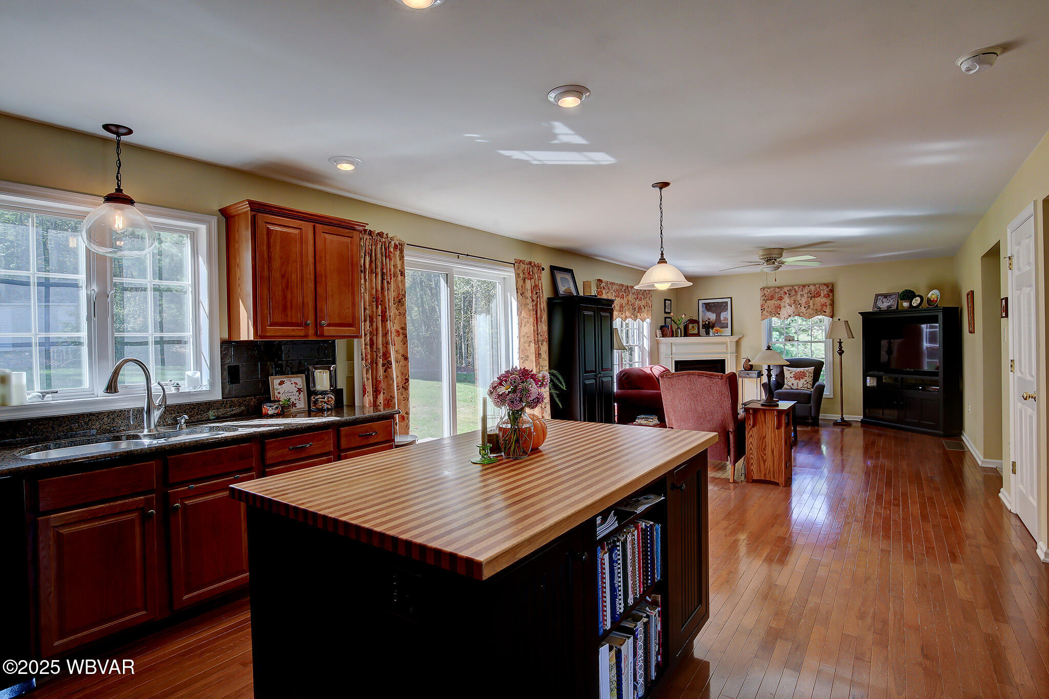 McElhattan, Pennsylvania 17748, United States, 3 Bedrooms Bedrooms, ,3 BathroomsBathrooms,Residential,Active,226178