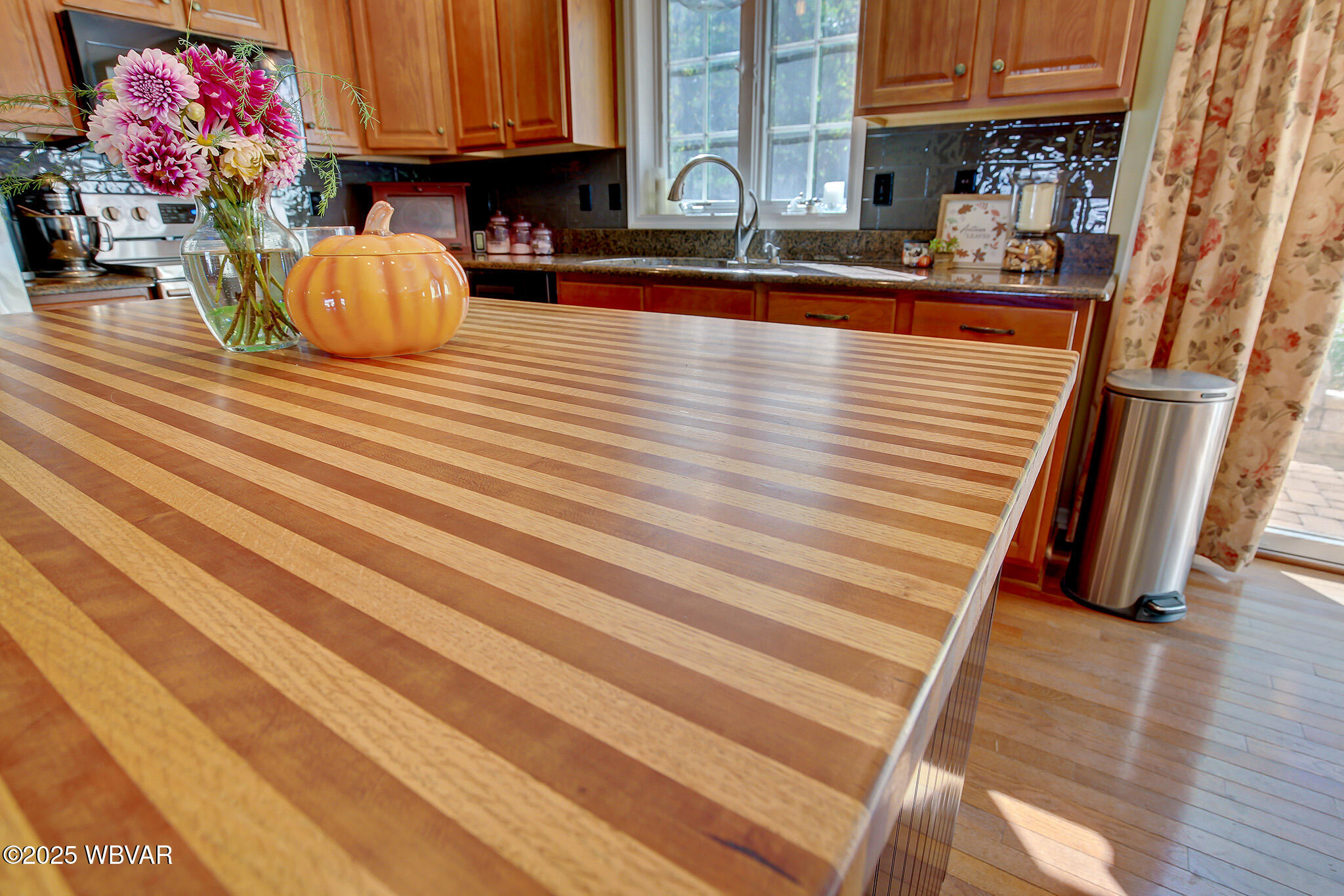 McElhattan, Pennsylvania 17748, United States, 3 Bedrooms Bedrooms, ,3 BathroomsBathrooms,Residential,Active,226178