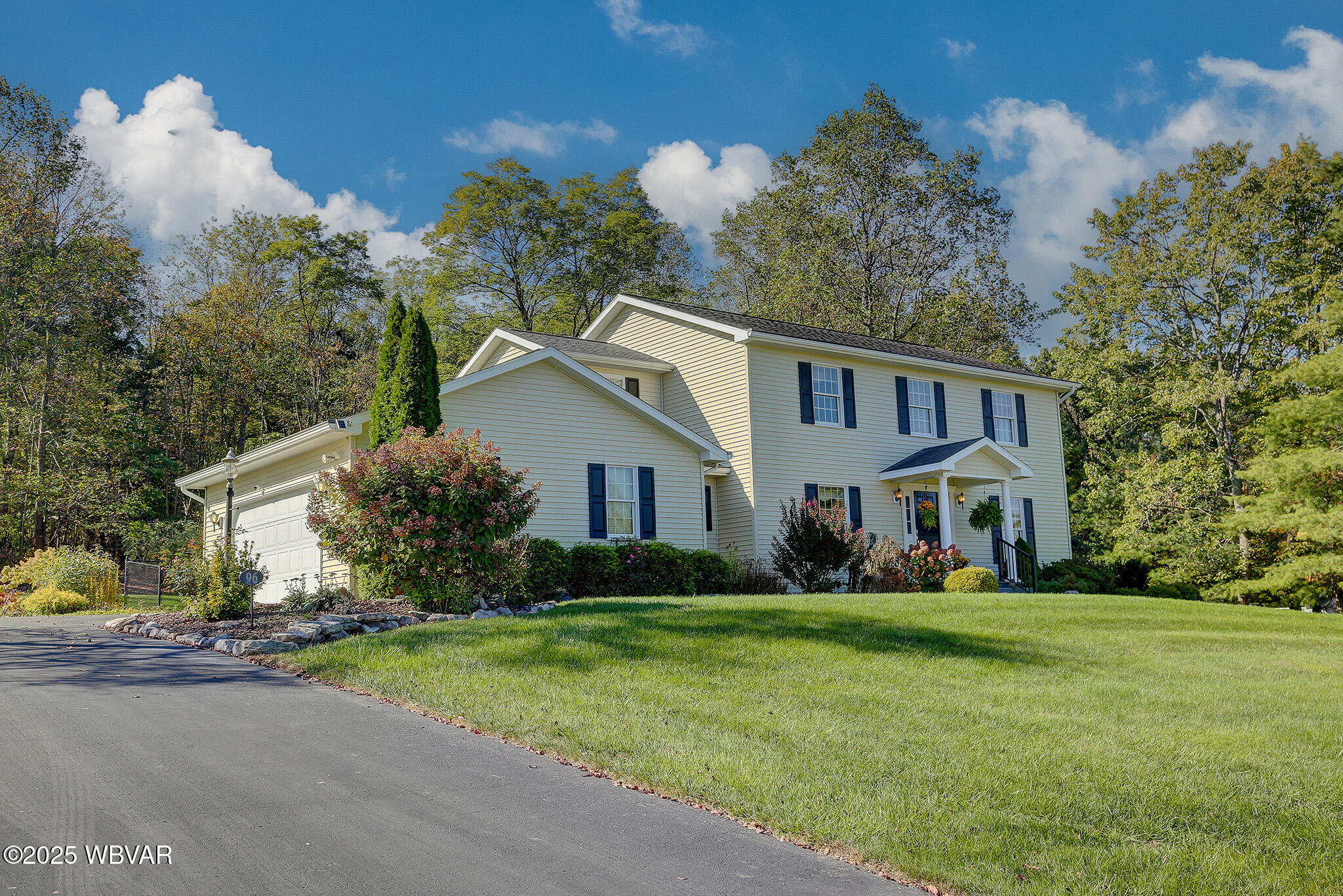 McElhattan, Pennsylvania 17748, United States, 3 Bedrooms Bedrooms, ,3 BathroomsBathrooms,Residential,Active,226178
