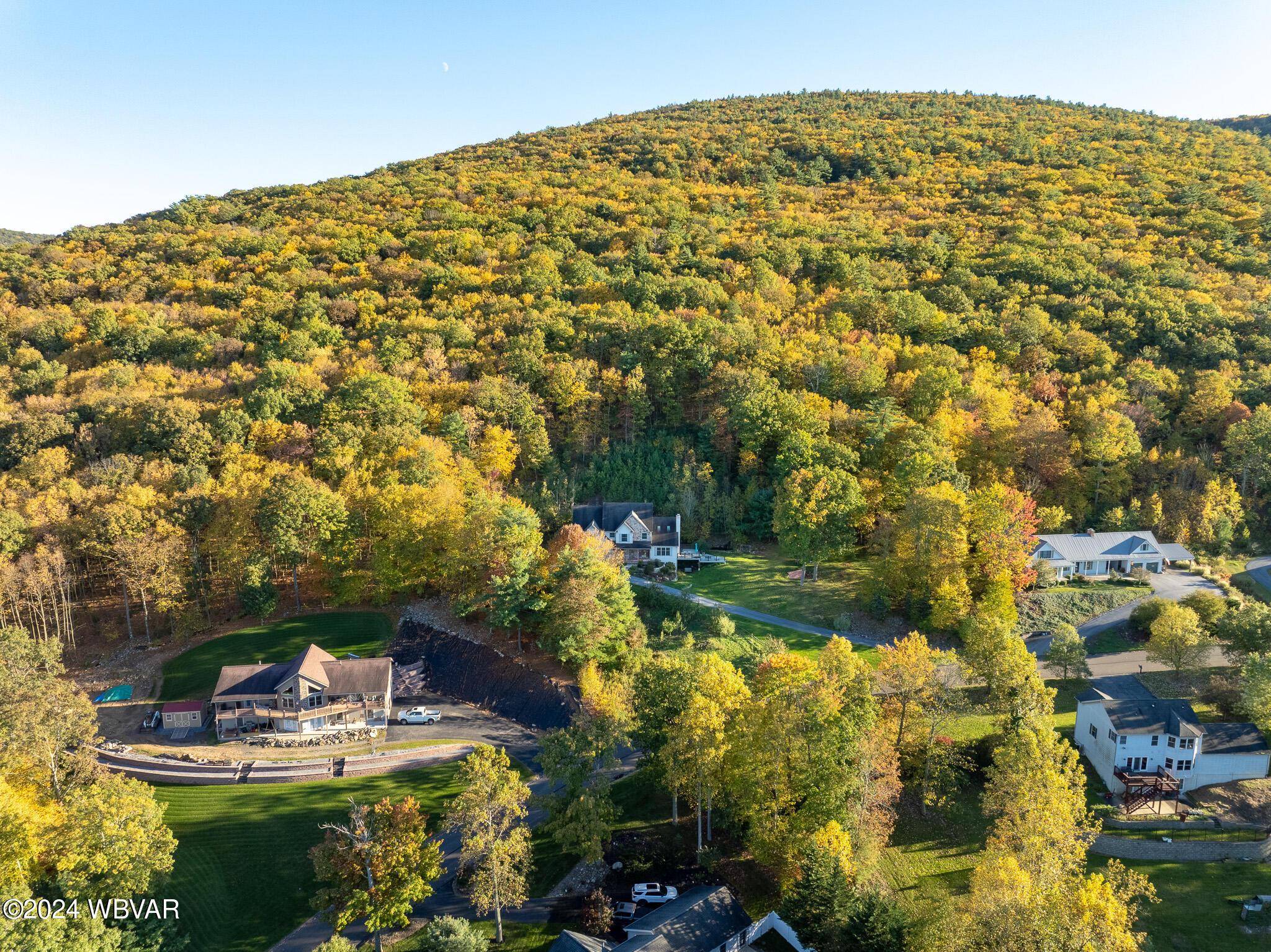 Lock Haven, Pennsylvania 17745, United States, 4 Bedrooms Bedrooms, ,3 BathroomsBathrooms,Residential,Active,39204
