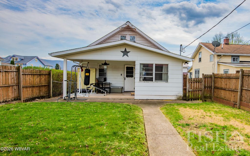 Photo of 331 JEROME AVENUE, Williamsport, PA 17701 (MLS # WB-103660)
