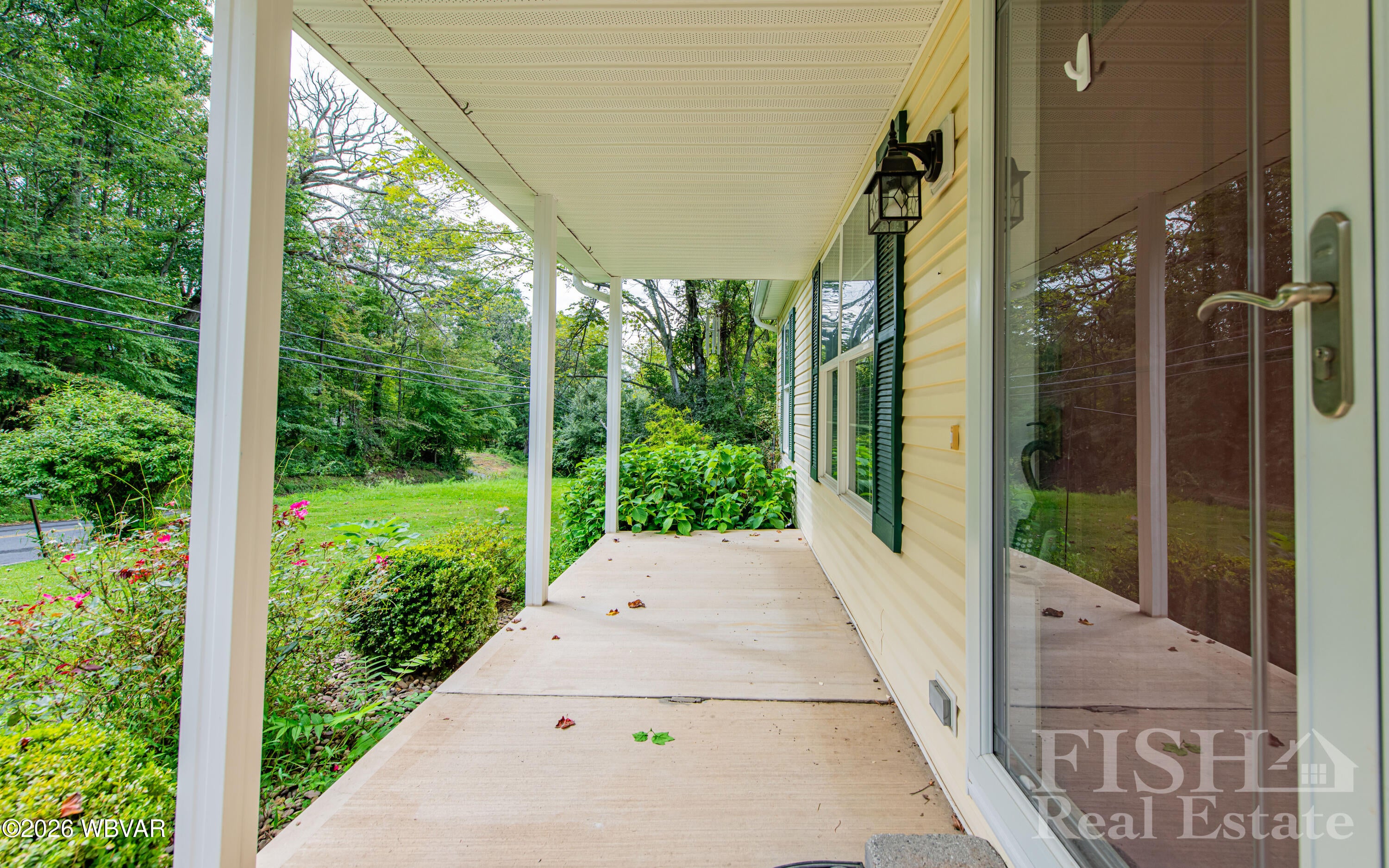 647 old cement road