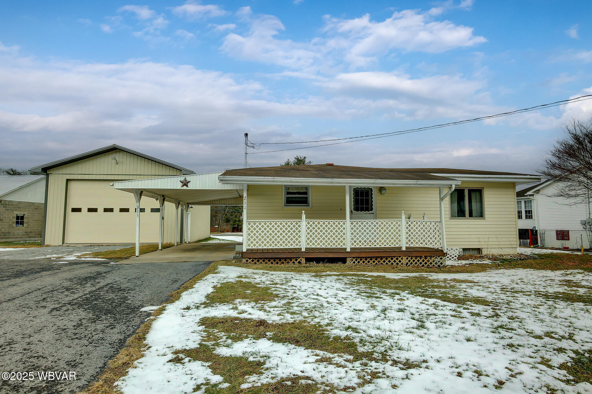 Howard, Pennsylvania 16841, United States, 2 Bedrooms Bedrooms, ,1 BathroomBathrooms,Residential,Active,14818