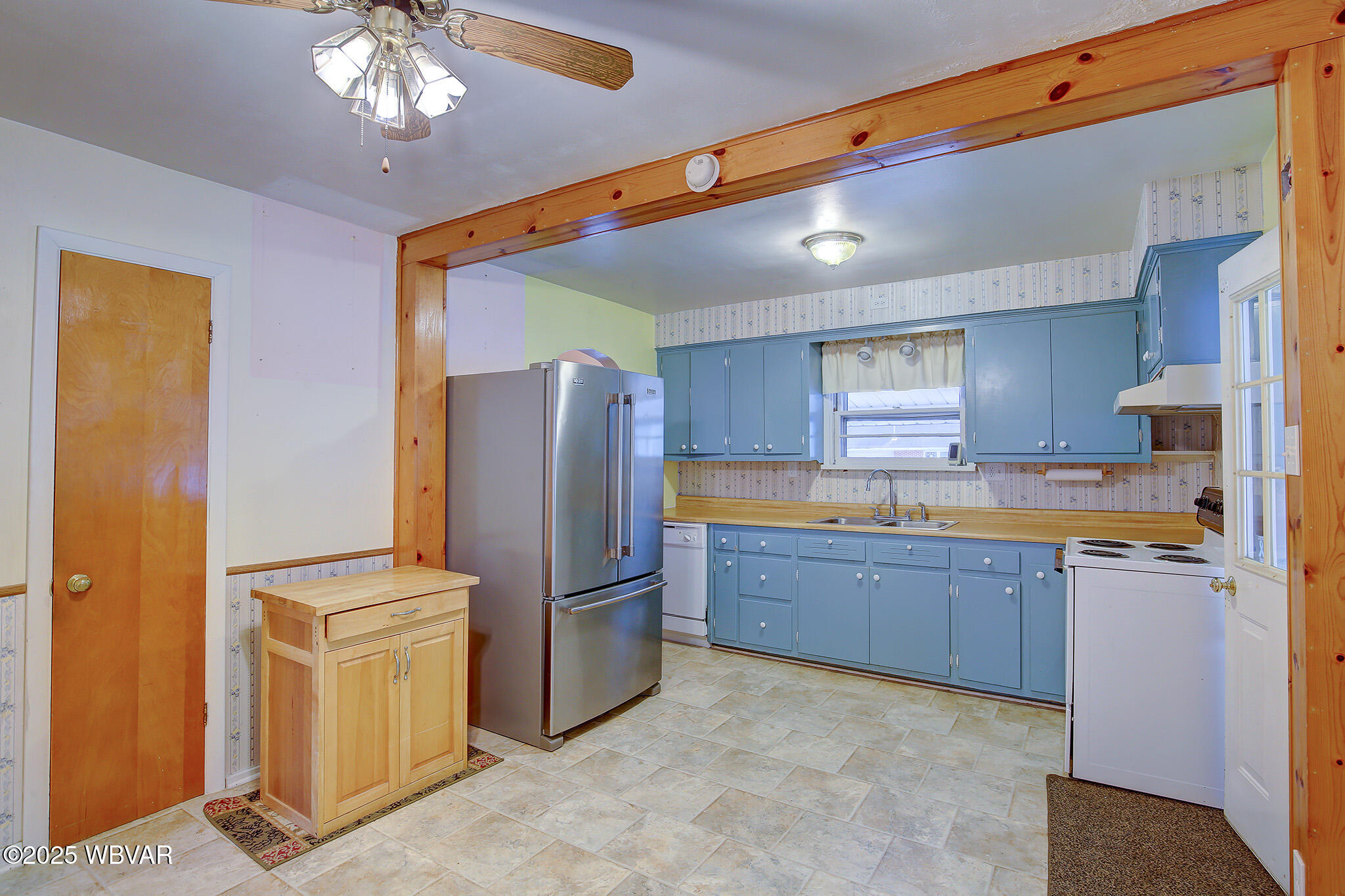 Howard, Pennsylvania 16841, United States, 2 Bedrooms Bedrooms, ,1 BathroomBathrooms,Residential,Active,14818