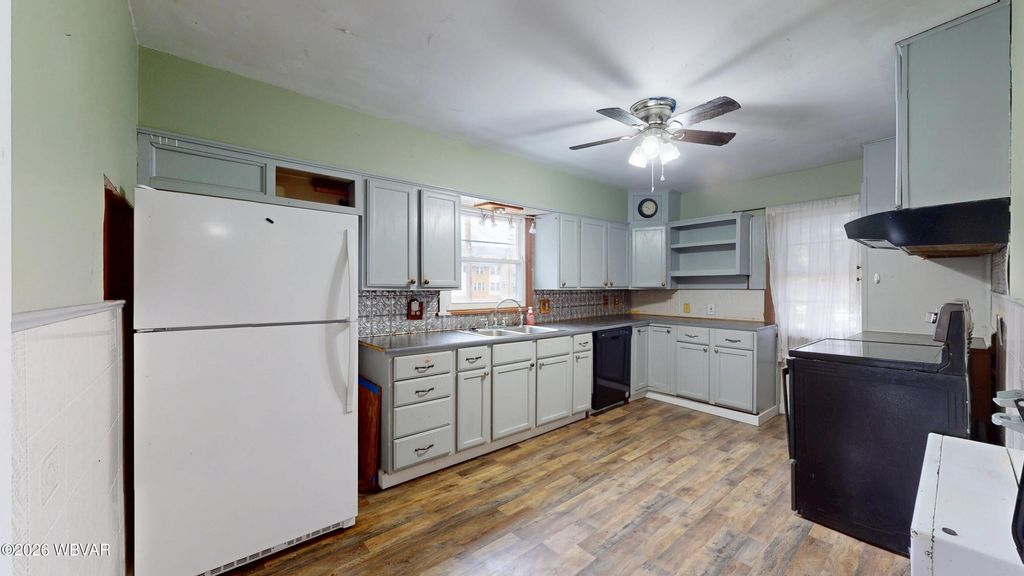 Photo of 36 ONEIL AVENUE, Williamsport, PA 17701 (MLS # WB-103241)