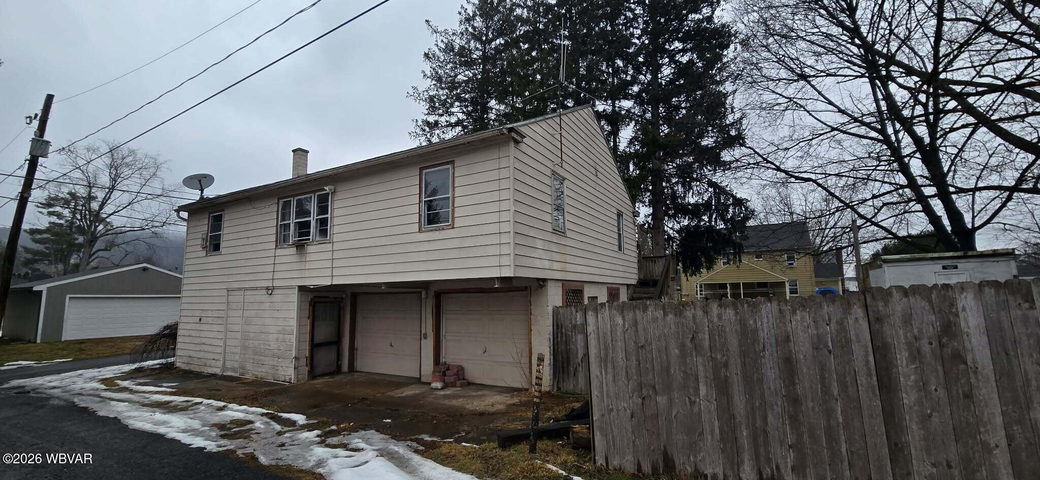 Properties 3 36 ONEIL AVENUE