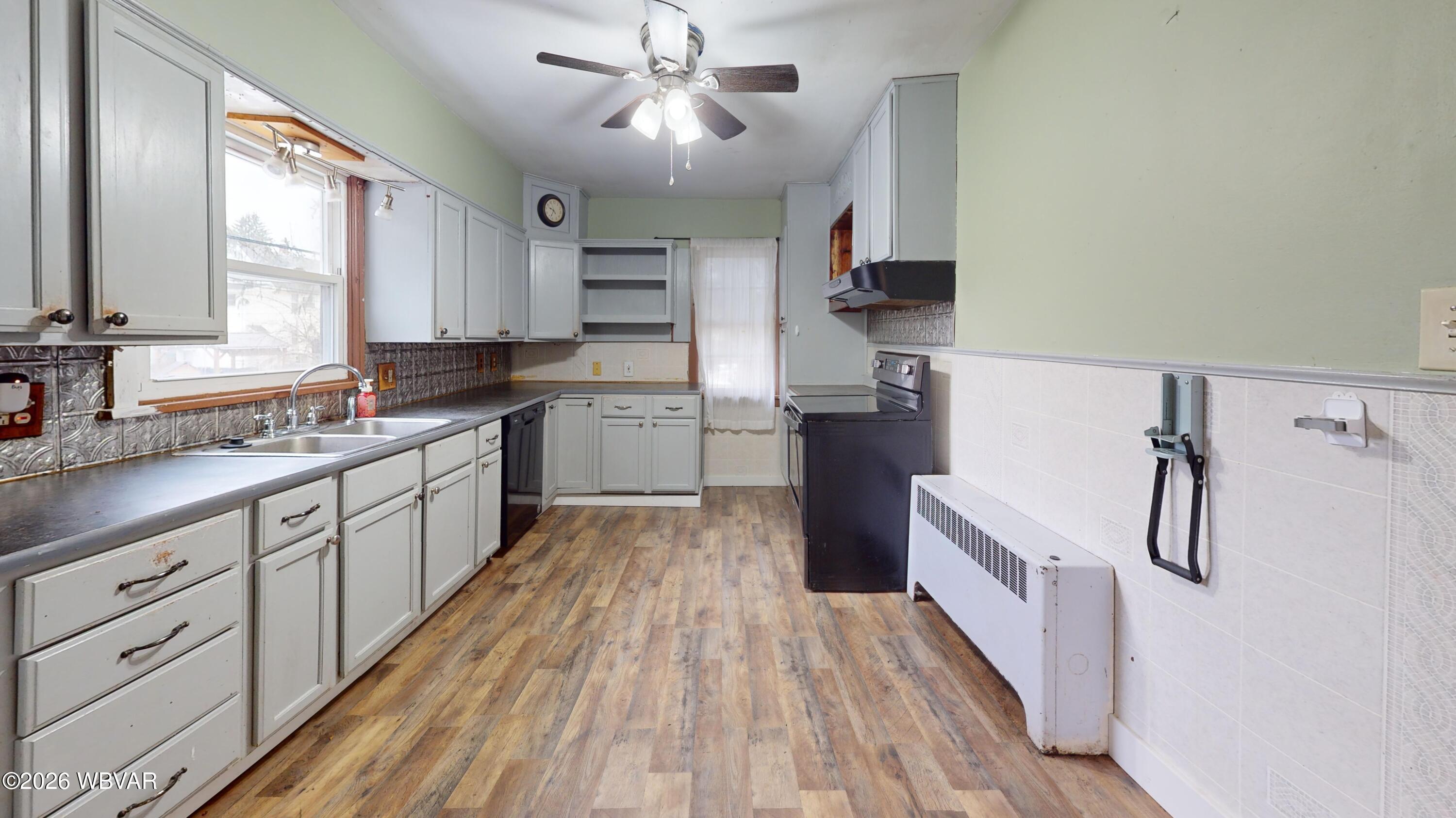 Properties 5 36 ONEIL AVENUE