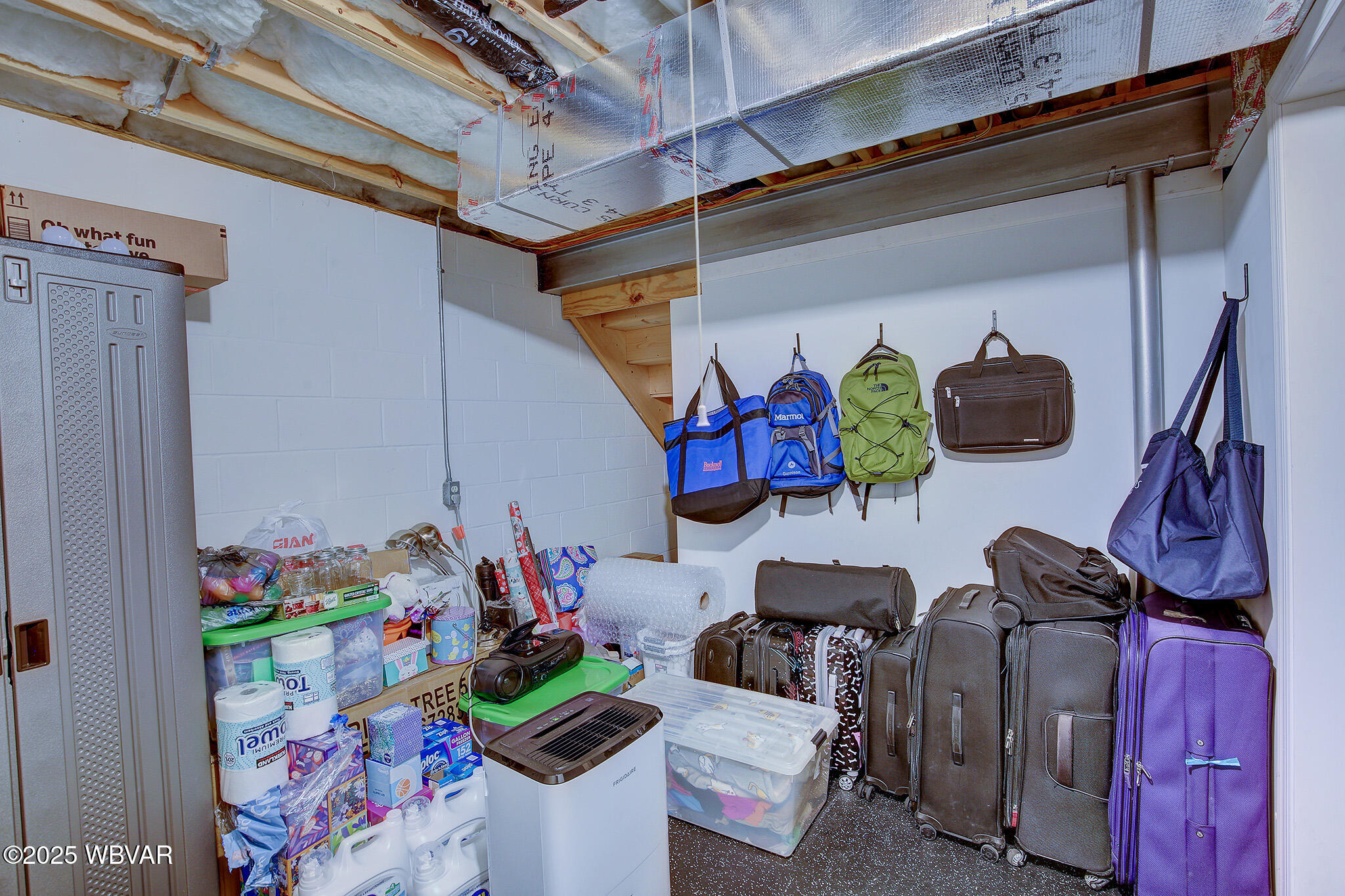 Lewisburg, Pennsylvania 17837, United States, 3 Bedrooms Bedrooms, ,3 BathroomsBathrooms,Residential,Contingent,126623