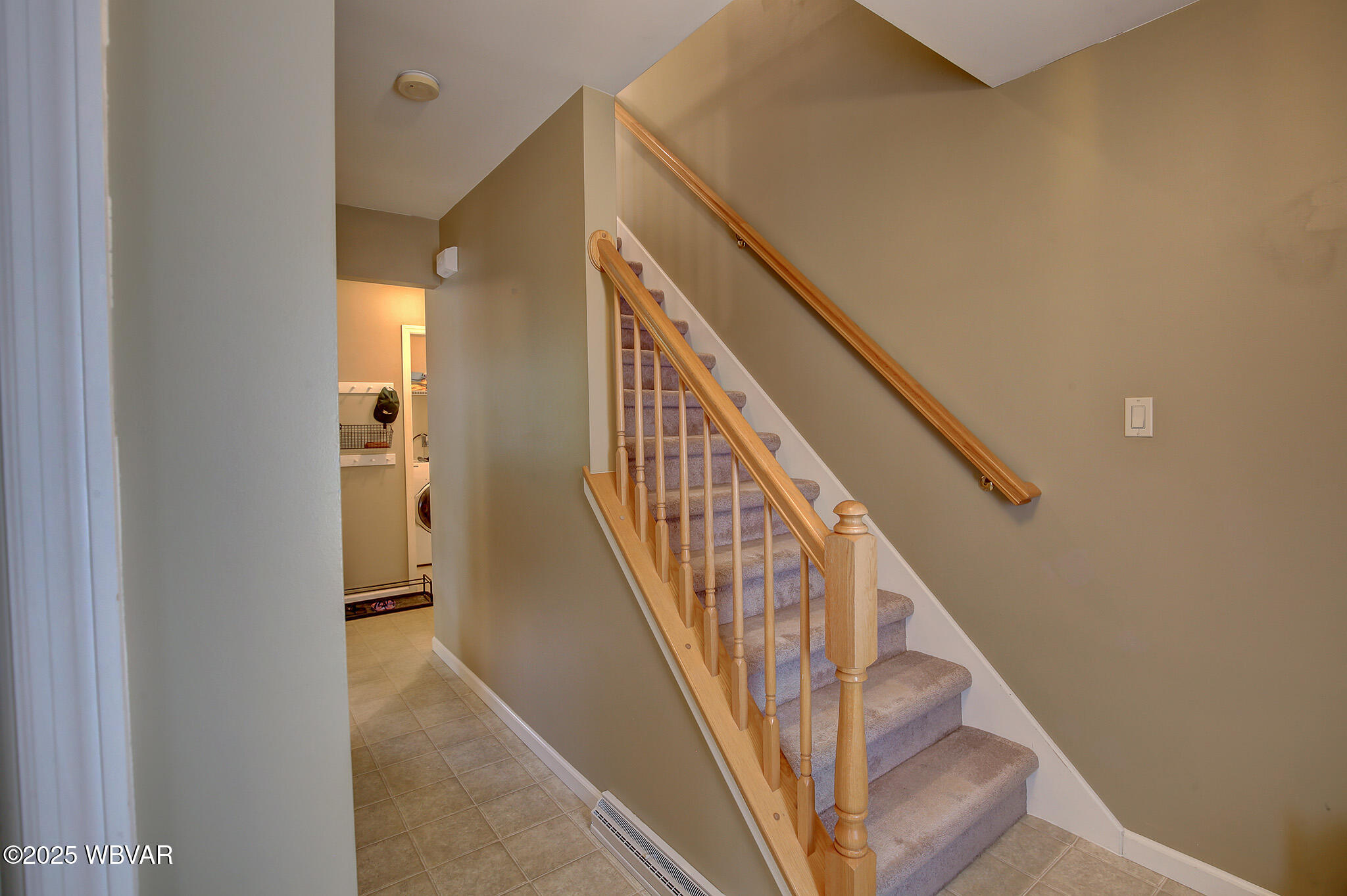 Lewisburg, Pennsylvania 17837, United States, 3 Bedrooms Bedrooms, ,3 BathroomsBathrooms,Residential,Contingent,126623