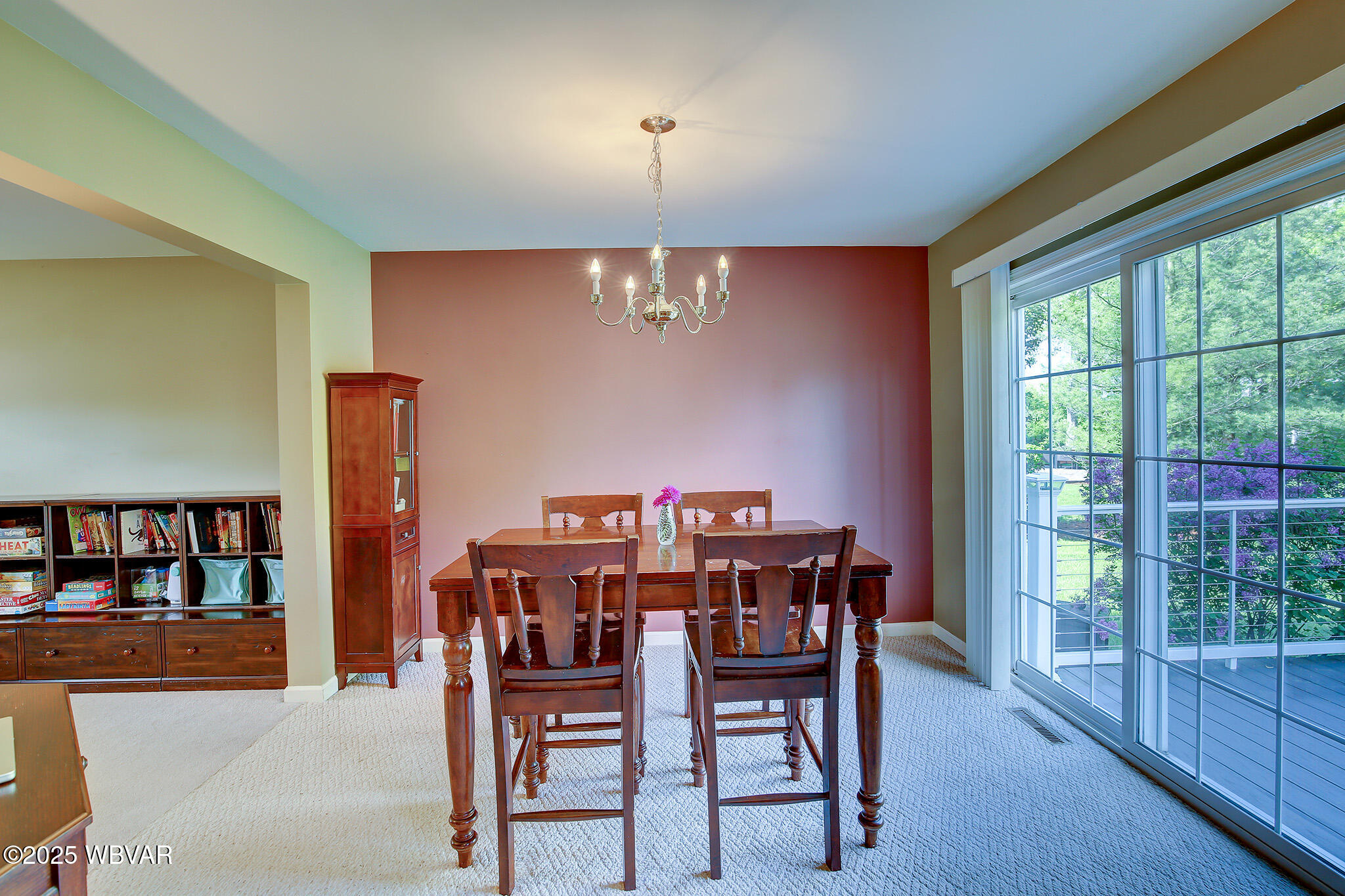 Lewisburg, Pennsylvania 17837, United States, 3 Bedrooms Bedrooms, ,3 BathroomsBathrooms,Residential,Contingent,126623