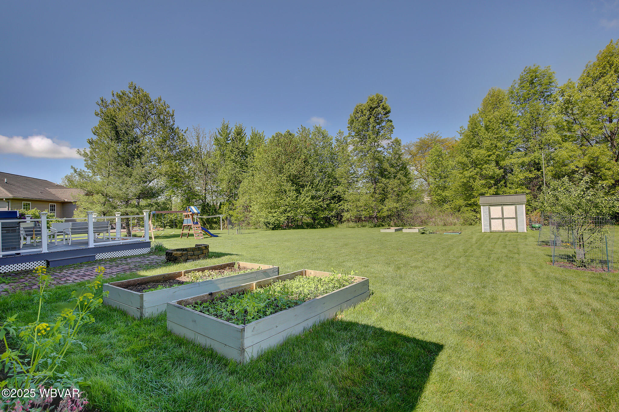 Lewisburg, Pennsylvania 17837, United States, 3 Bedrooms Bedrooms, ,3 BathroomsBathrooms,Residential,Contingent,126623