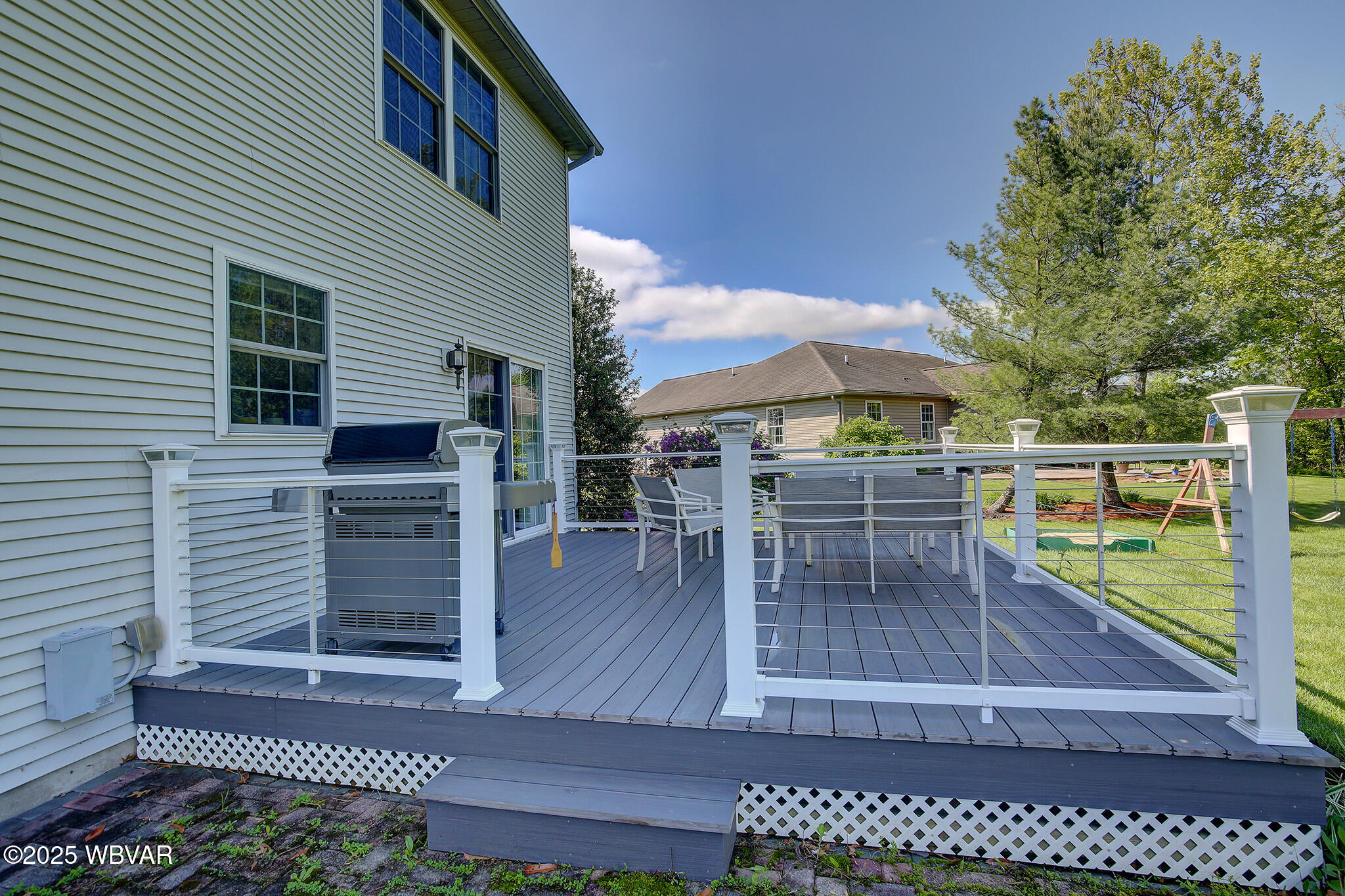 Lewisburg, Pennsylvania 17837, United States, 3 Bedrooms Bedrooms, ,3 BathroomsBathrooms,Residential,Contingent,126623