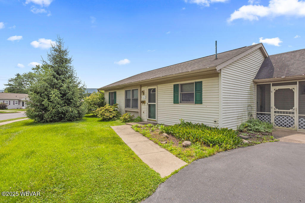 Williamsport, Pennsylvania 17701, United States, 3 Bedrooms Bedrooms, ,2 BathroomsBathrooms,Residential,Contingent,158239