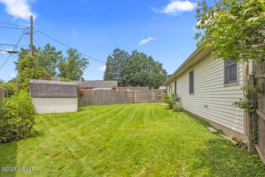 Williamsport, Pennsylvania 17701, United States, 3 Bedrooms Bedrooms, ,2 BathroomsBathrooms,Residential,Contingent,158239