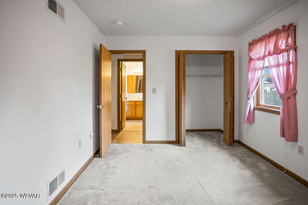 Williamsport, Pennsylvania 17701, United States, 3 Bedrooms Bedrooms, ,2 BathroomsBathrooms,Residential,Contingent,158239