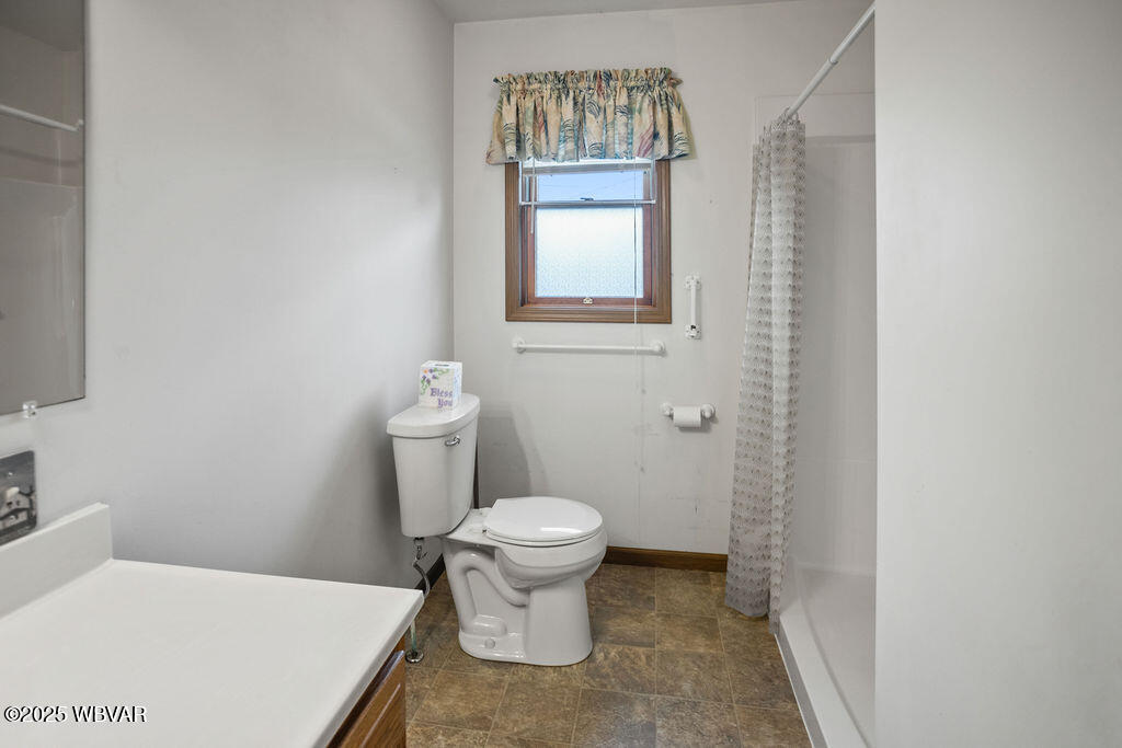 Williamsport, Pennsylvania 17701, United States, 3 Bedrooms Bedrooms, ,2 BathroomsBathrooms,Residential,Contingent,158239