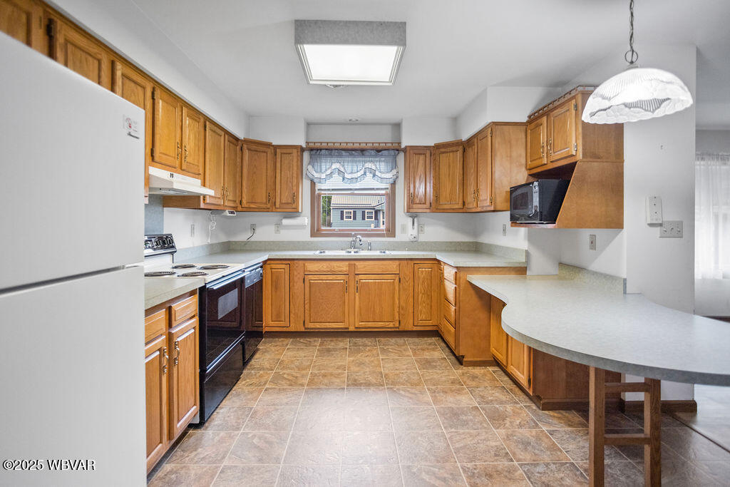 Williamsport, Pennsylvania 17701, United States, 3 Bedrooms Bedrooms, ,2 BathroomsBathrooms,Residential,Contingent,158239