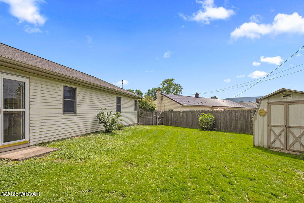 Williamsport, Pennsylvania 17701, United States, 3 Bedrooms Bedrooms, ,2 BathroomsBathrooms,Residential,Contingent,158239