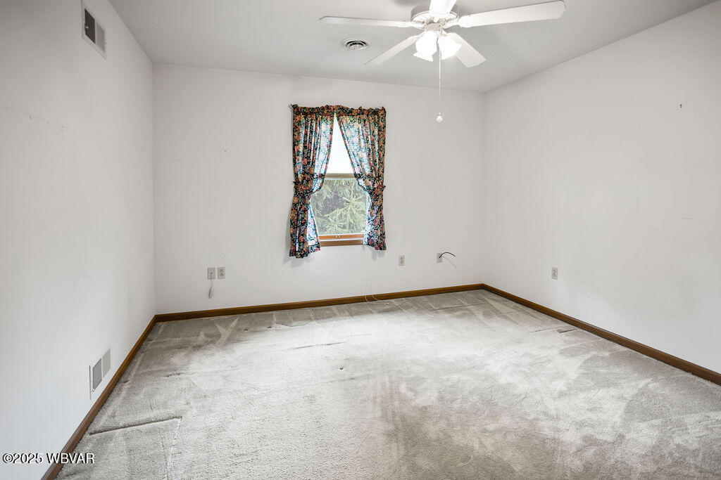 Williamsport, Pennsylvania 17701, United States, 3 Bedrooms Bedrooms, ,2 BathroomsBathrooms,Residential,Contingent,158239