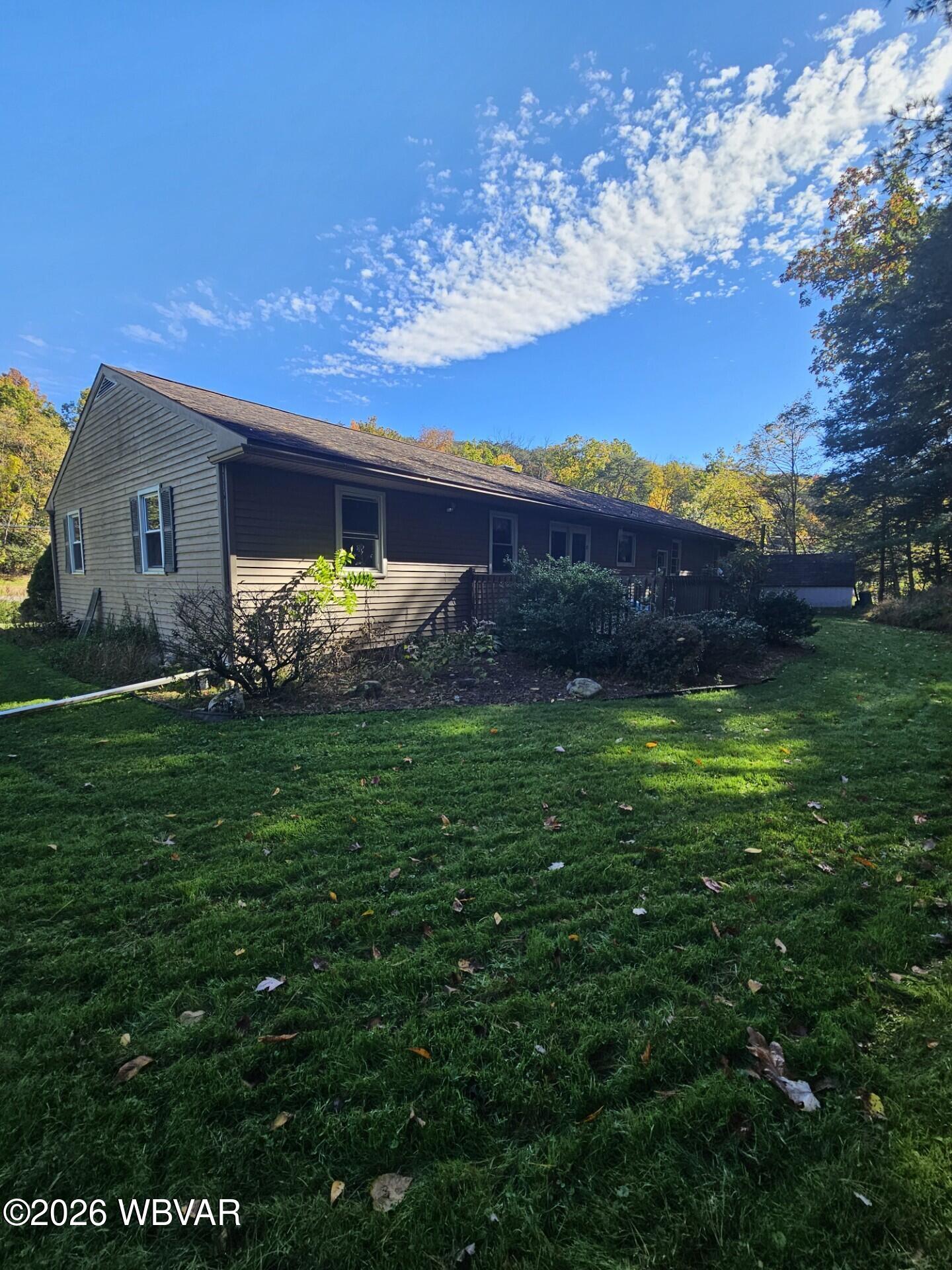 1261 fox hollow road