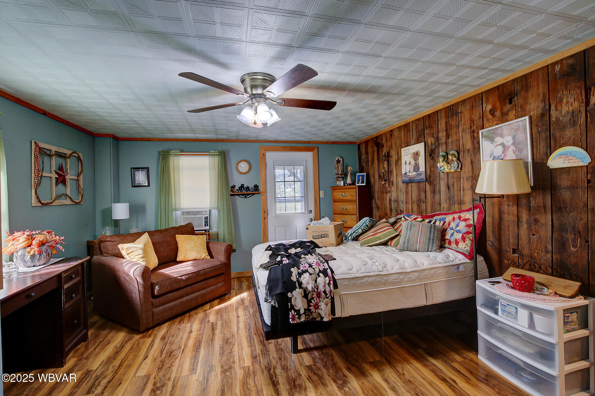 Lock Haven, Pennsylvania 17745, United States, 5 Bedrooms Bedrooms, ,2 BathroomsBathrooms,Residential,Active,215841