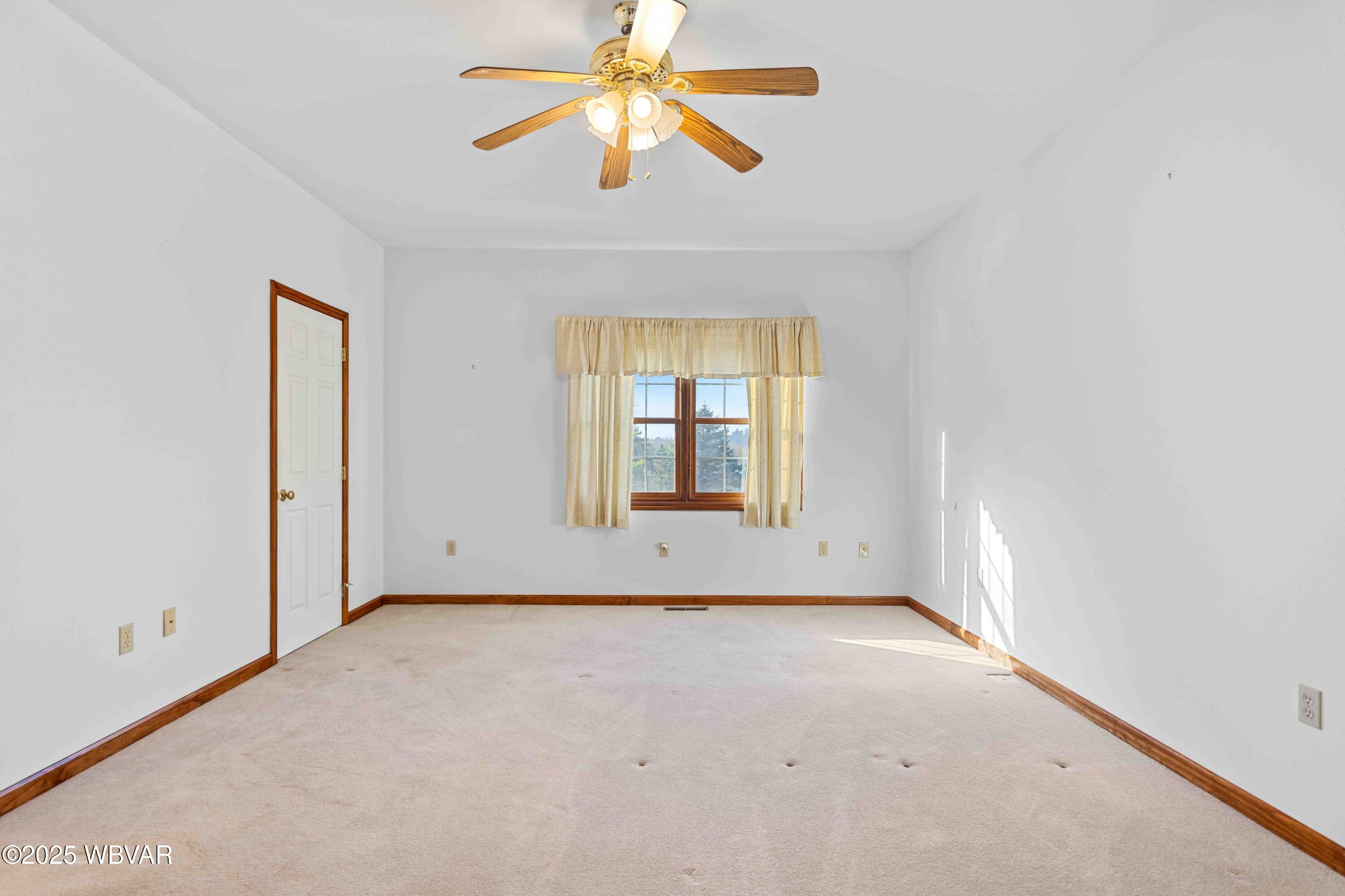 Montoursville, Pennsylvania 17754, United States, 3 Bedrooms Bedrooms, ,3 BathroomsBathrooms,Residential,Active,248216