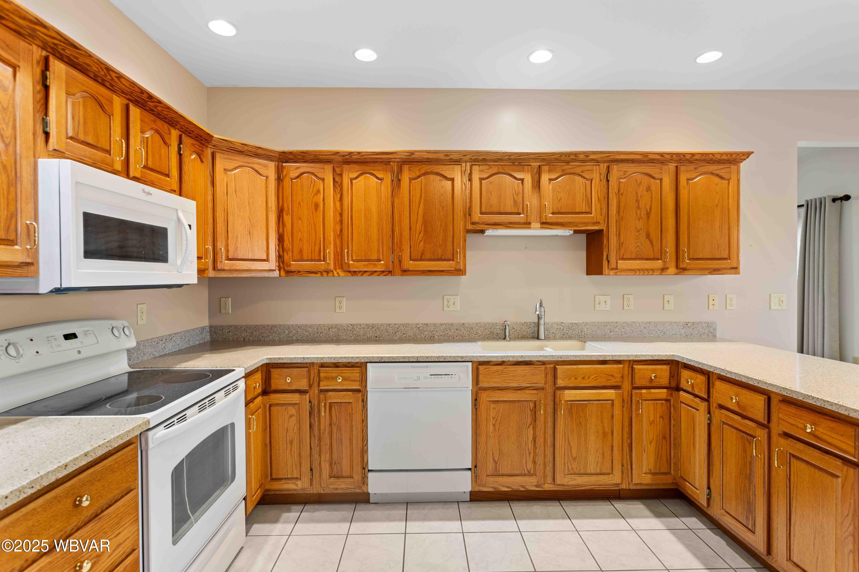 Montoursville, Pennsylvania 17754, United States, 3 Bedrooms Bedrooms, ,3 BathroomsBathrooms,Residential,Active,248216