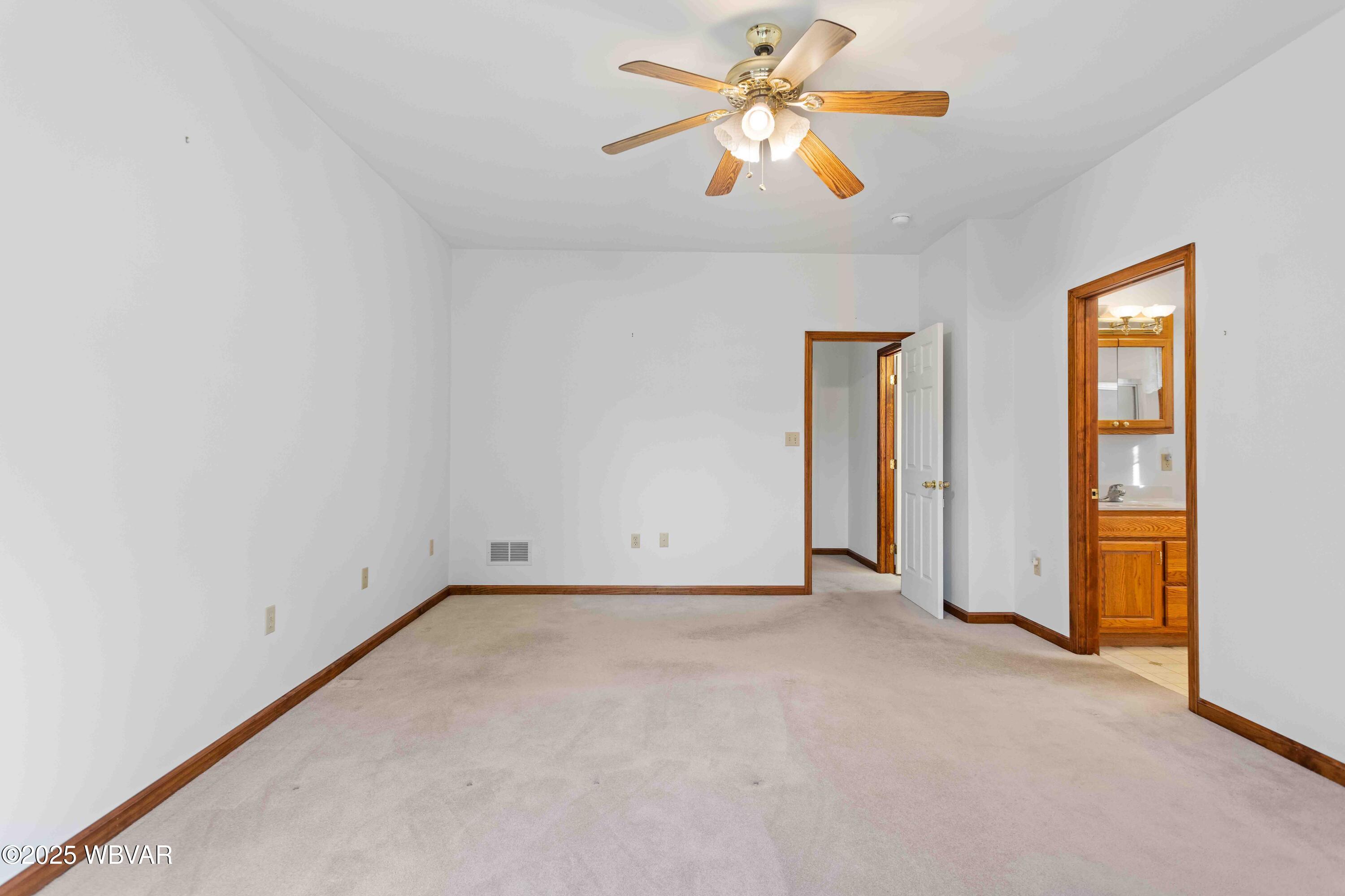 Montoursville, Pennsylvania 17754, United States, 3 Bedrooms Bedrooms, ,3 BathroomsBathrooms,Residential,Active,248216