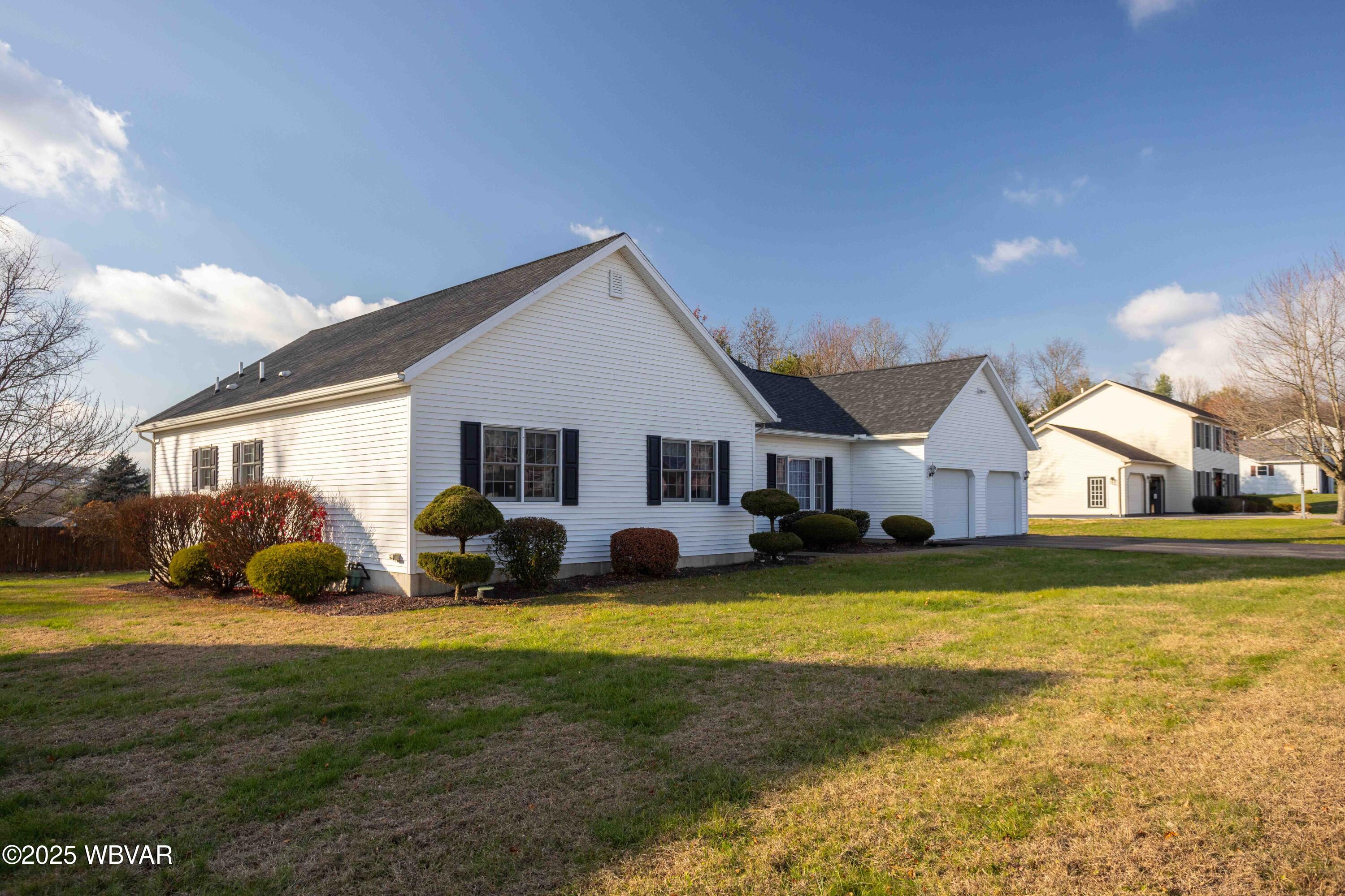 Montoursville, Pennsylvania 17754, United States, 3 Bedrooms Bedrooms, ,3 BathroomsBathrooms,Residential,Active,248216