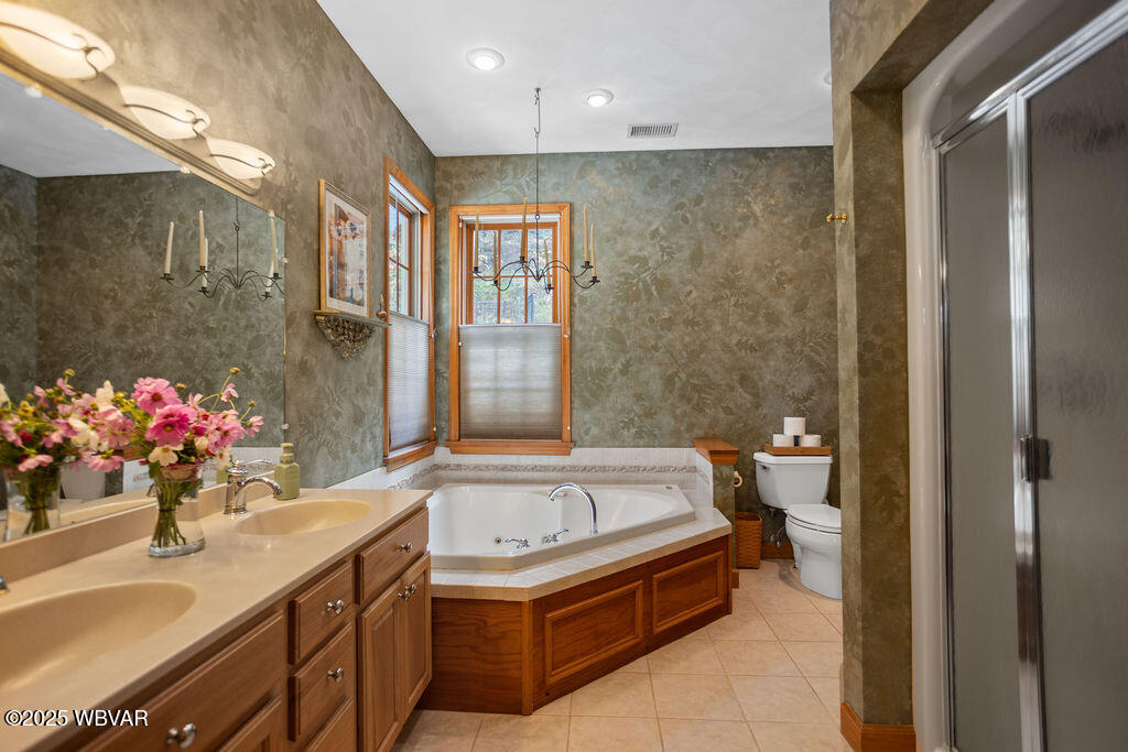 S. Williamsport, Pennsylvania 17702, United States, 4 Bedrooms Bedrooms, ,4 BathroomsBathrooms,Residential,Active,226557