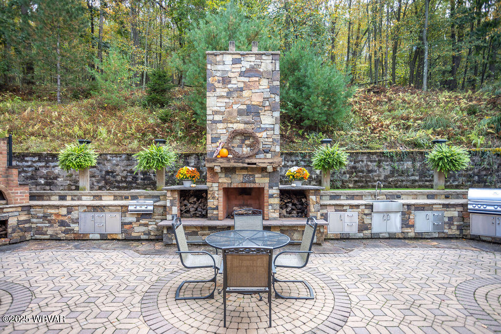 S. Williamsport, Pennsylvania 17702, United States, 4 Bedrooms Bedrooms, ,4 BathroomsBathrooms,Residential,Active,226557